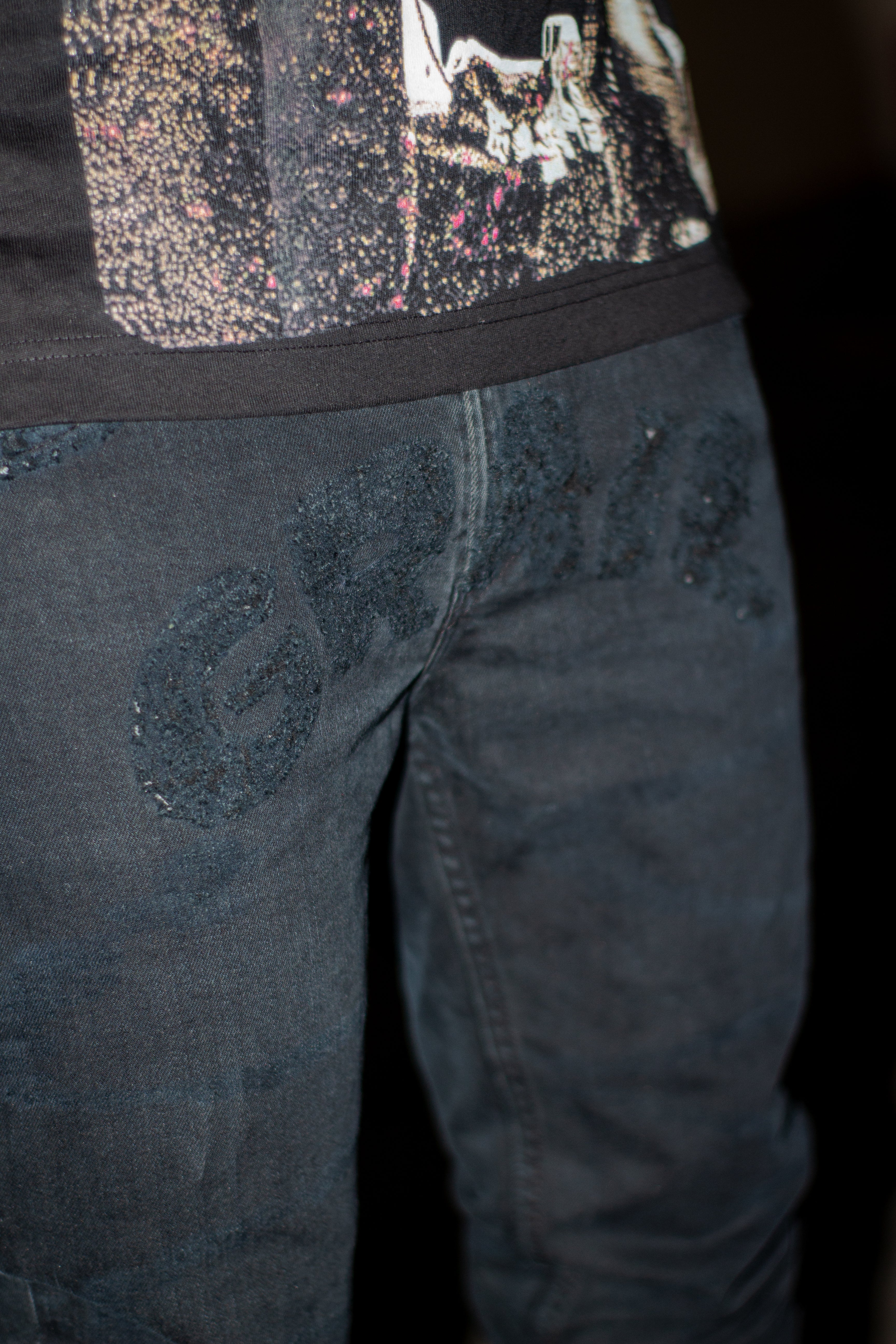 BLACK STACKED REVERSE DENIM