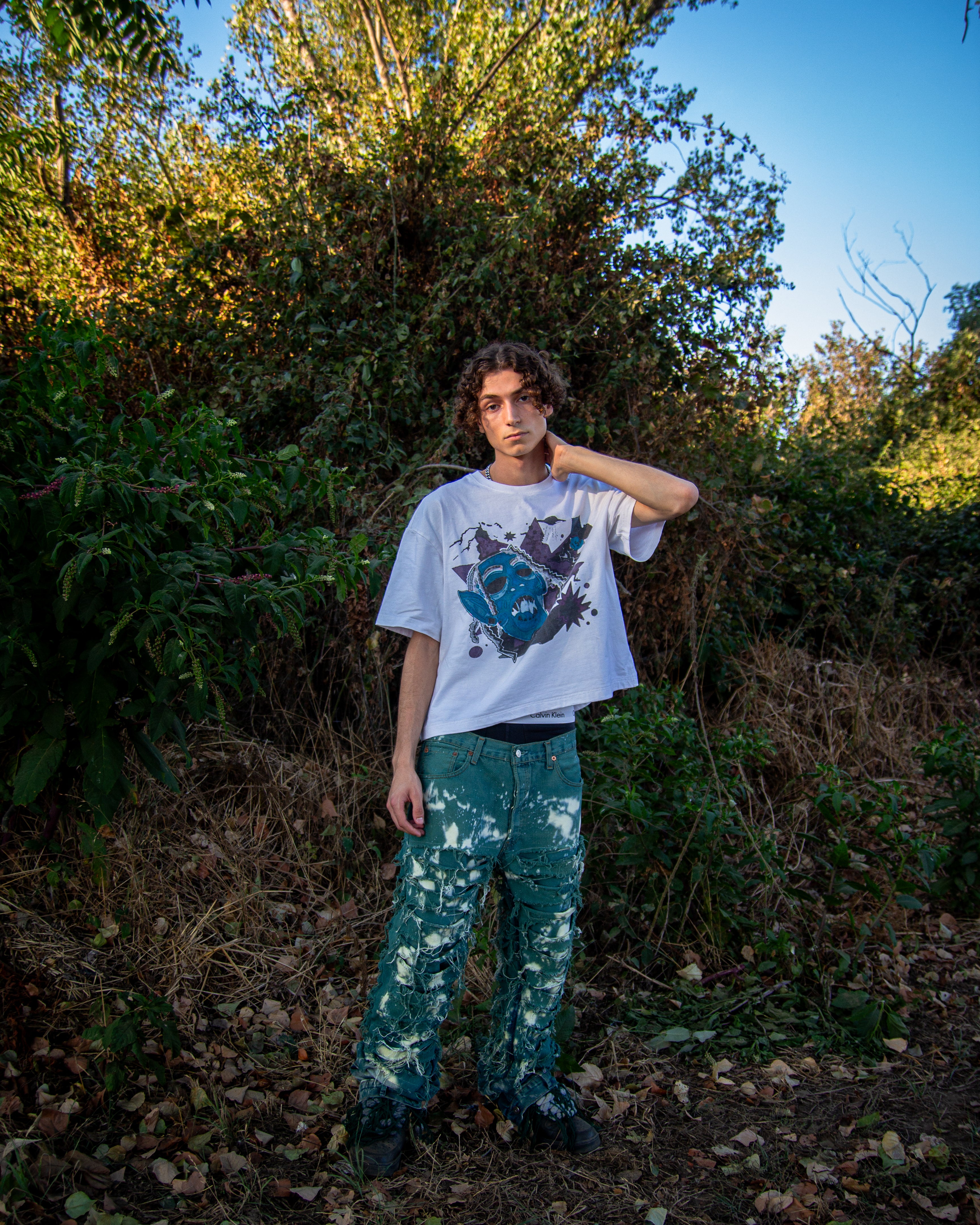 FOREST RIPPED STACKED REVERSE DENIM