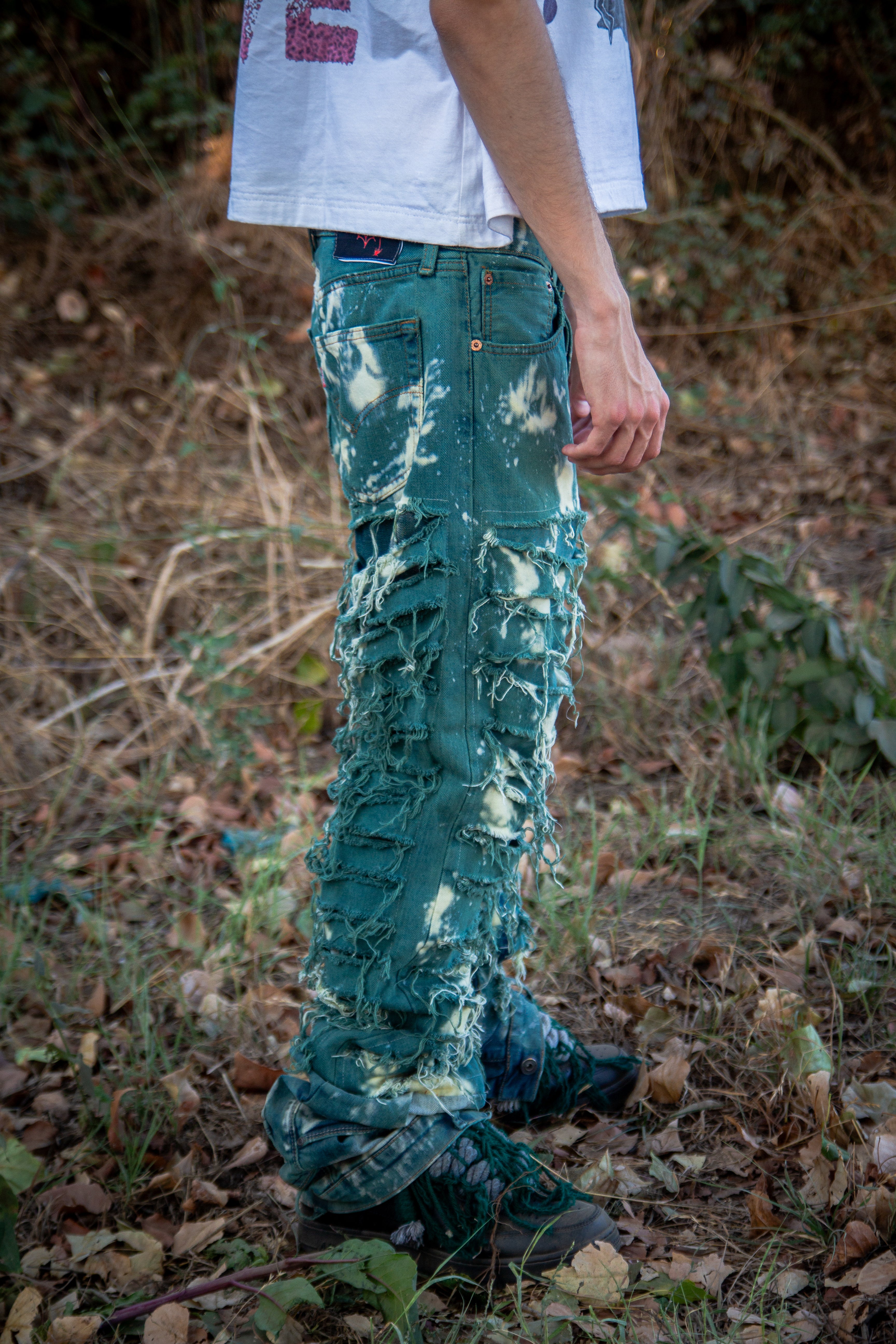 FOREST RIPPED STACKED REVERSE DENIM