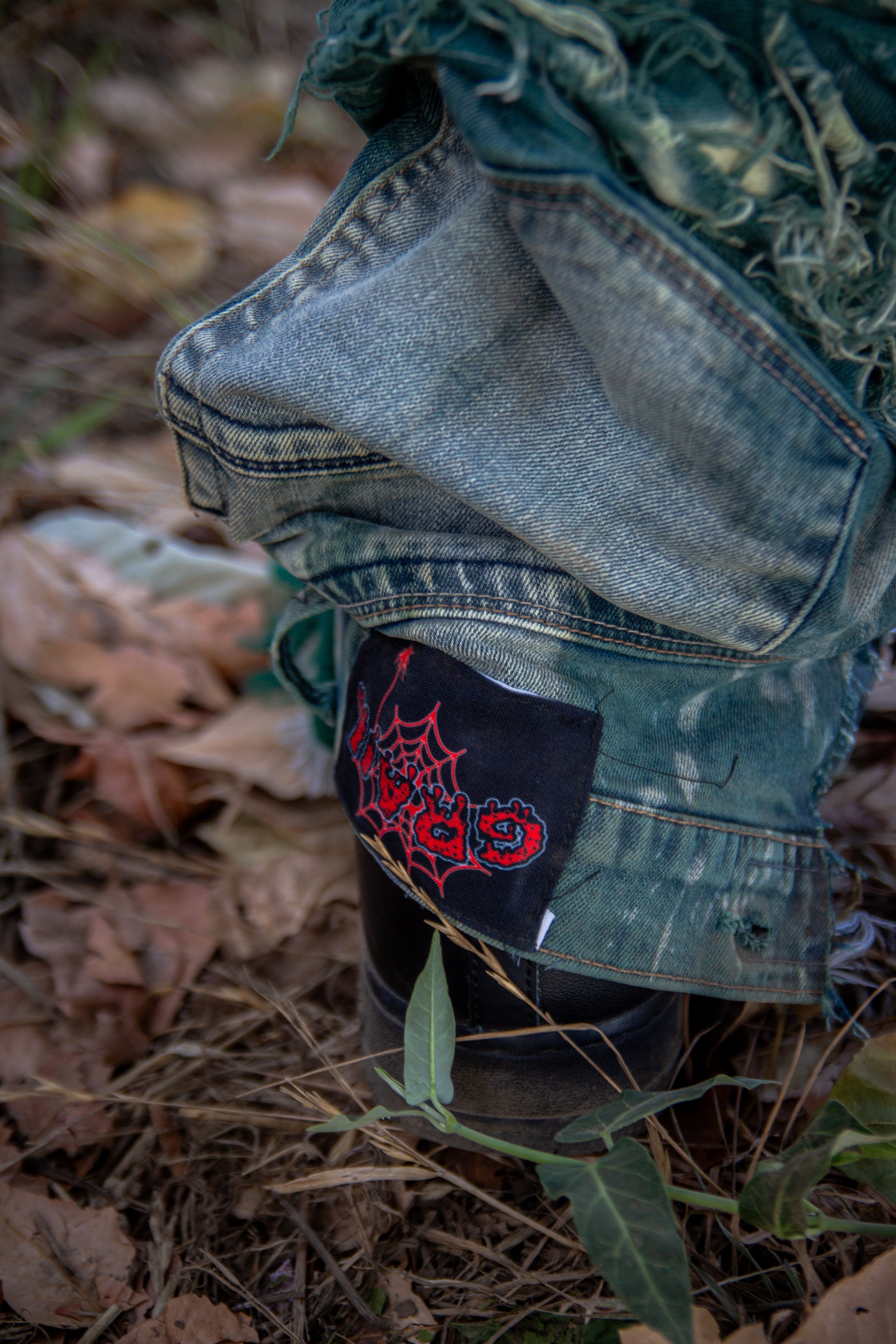FOREST RIPPED STACKED REVERSE DENIM