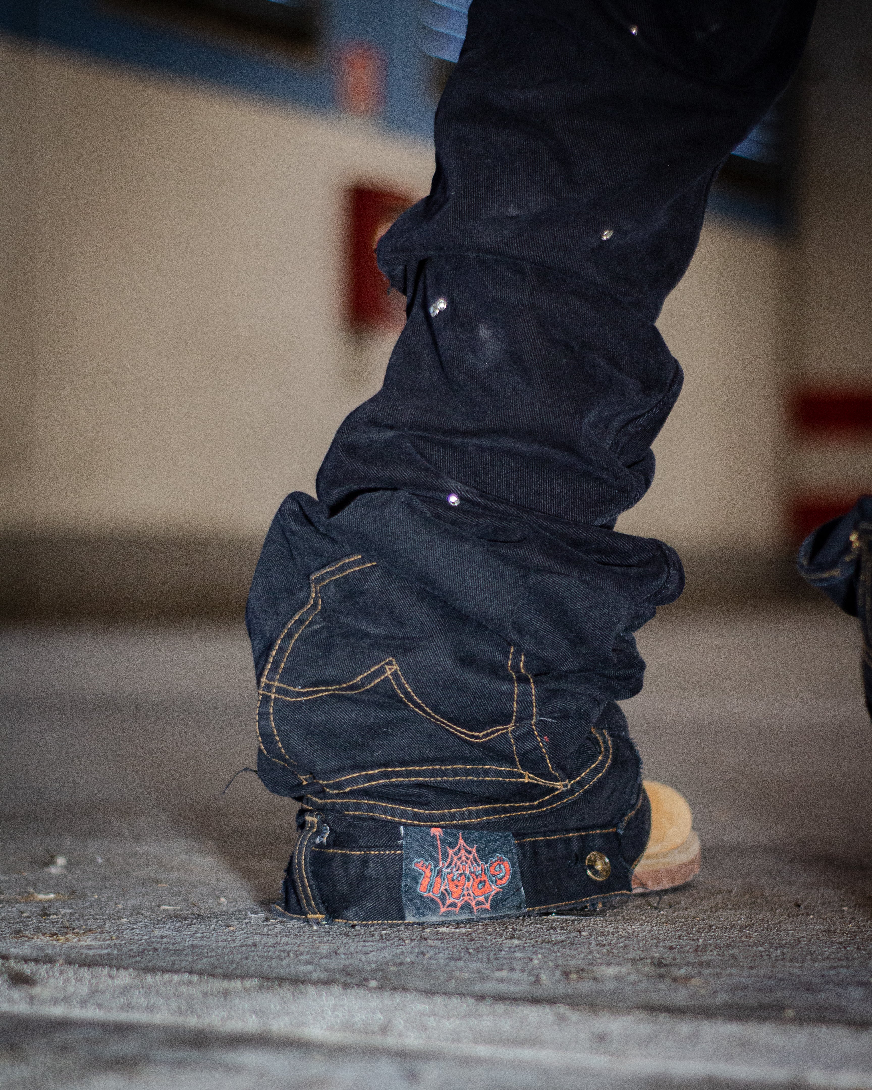 OBSIDIAN BLACK SHINE REVERSE DENIM ( ULTRA FLARED EDITION )