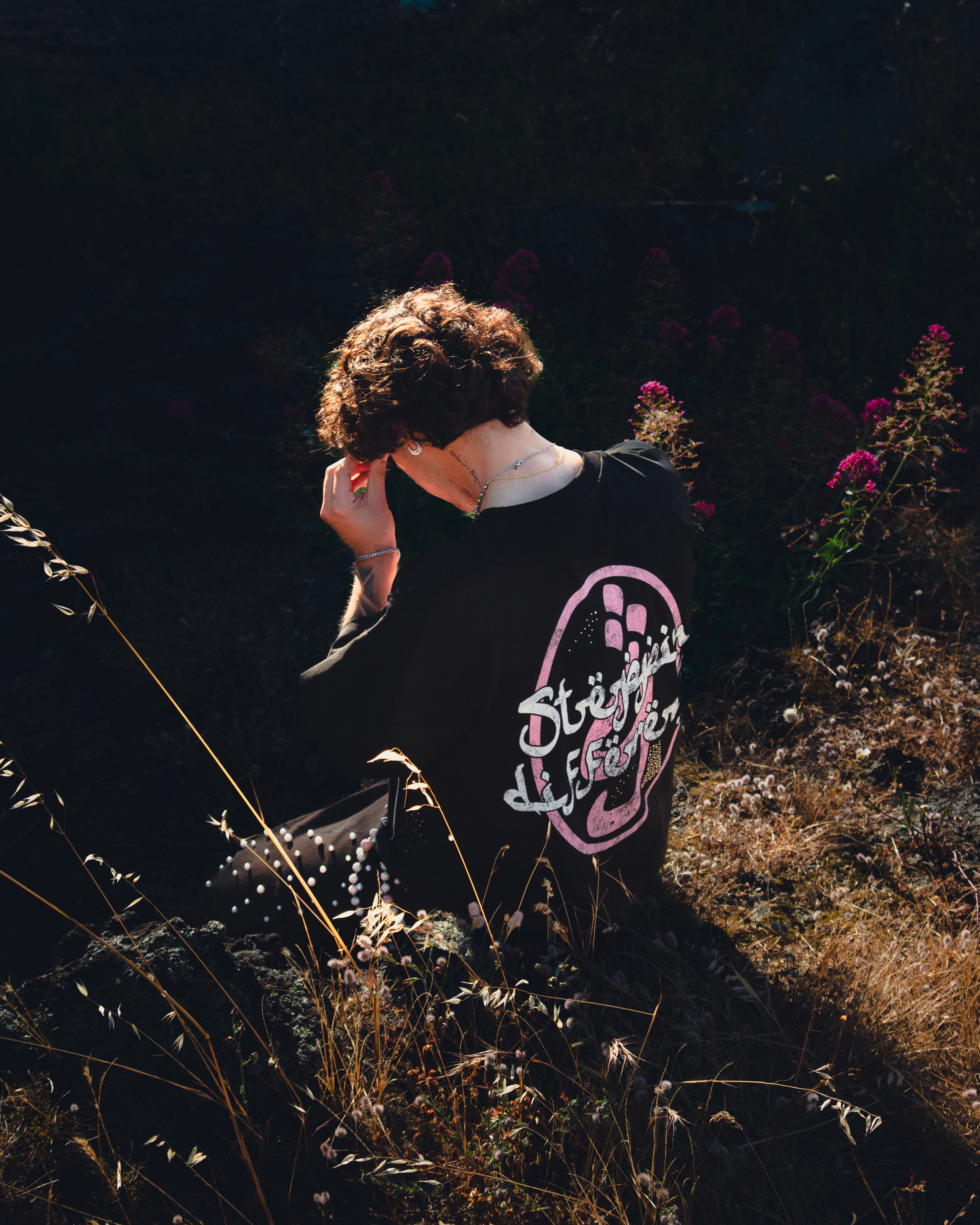 ARABYC CALIFORNIA BOXY TEE ( BLACK EDITION )