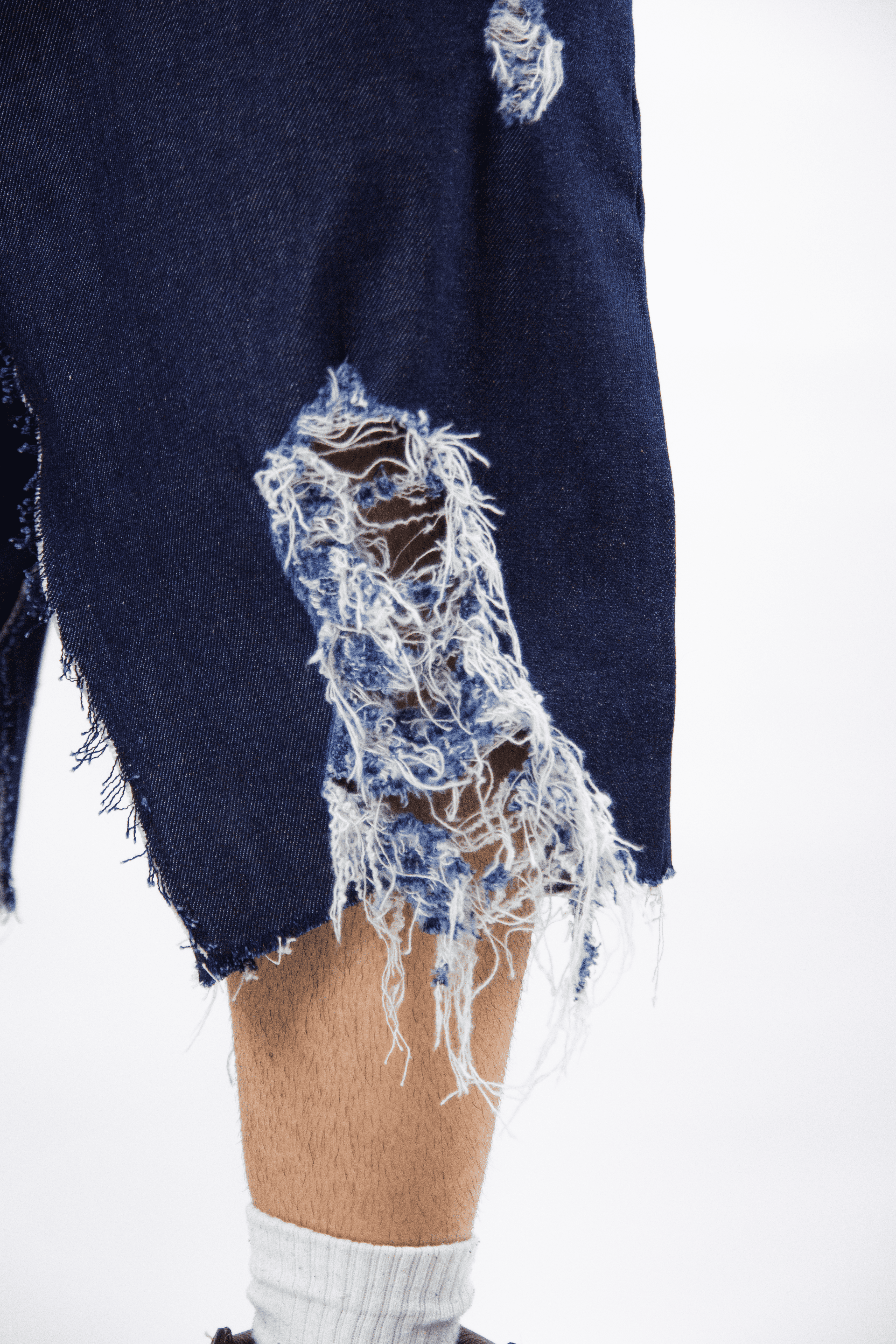 RAW DENIM JORTS