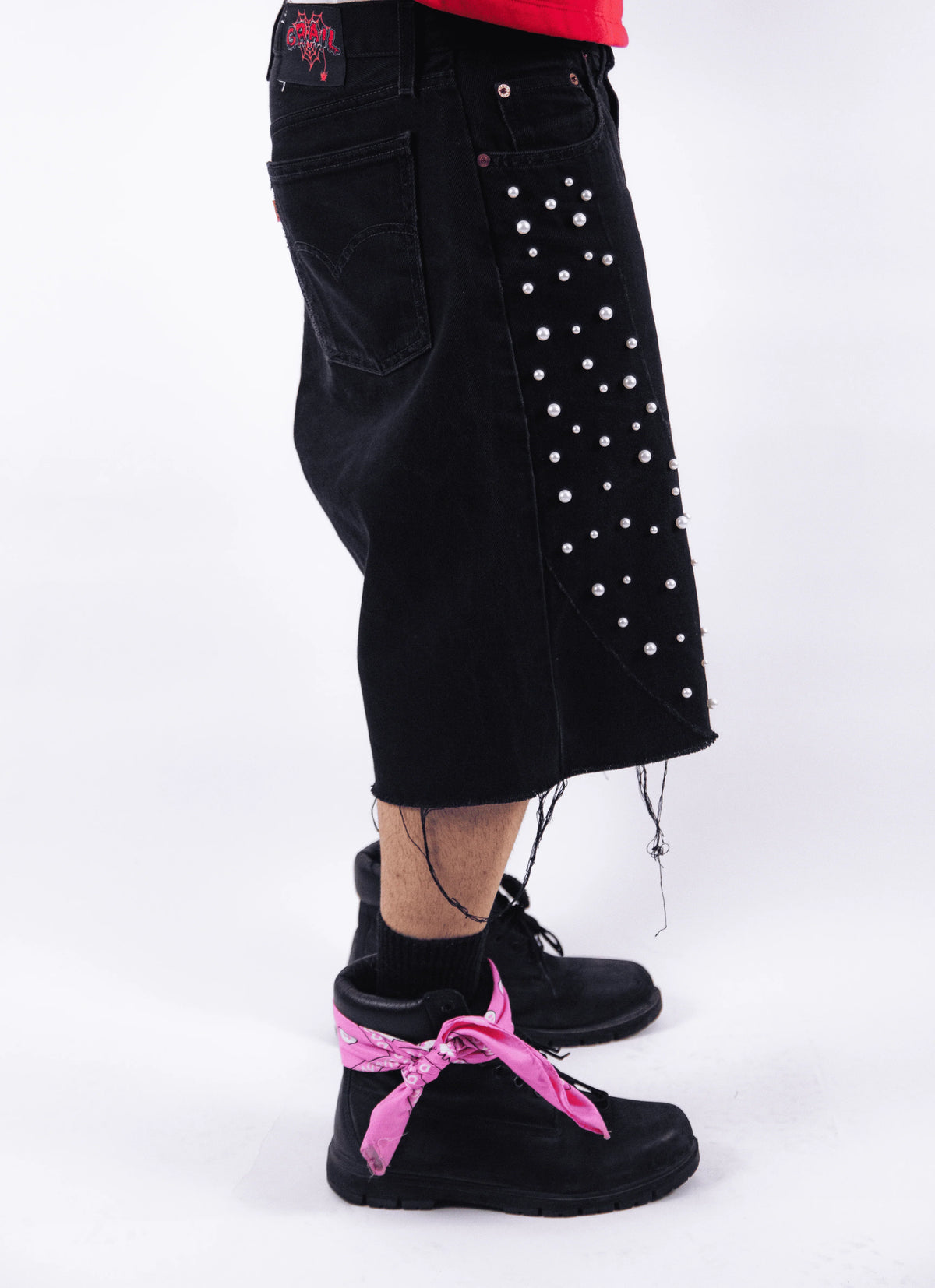 OBSIDIAN BLACK PEARL JORTS
