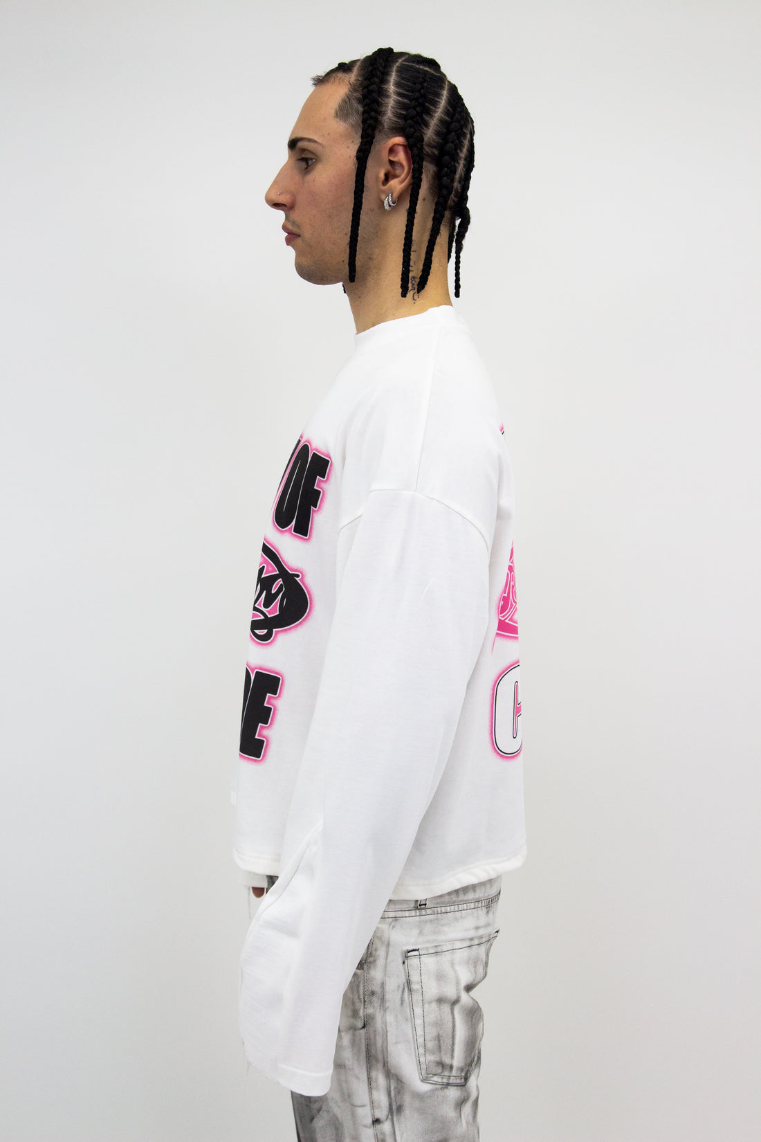 EXCLUSIVE 4 CREW GRAPHIC FLARED LONGSLEEVE