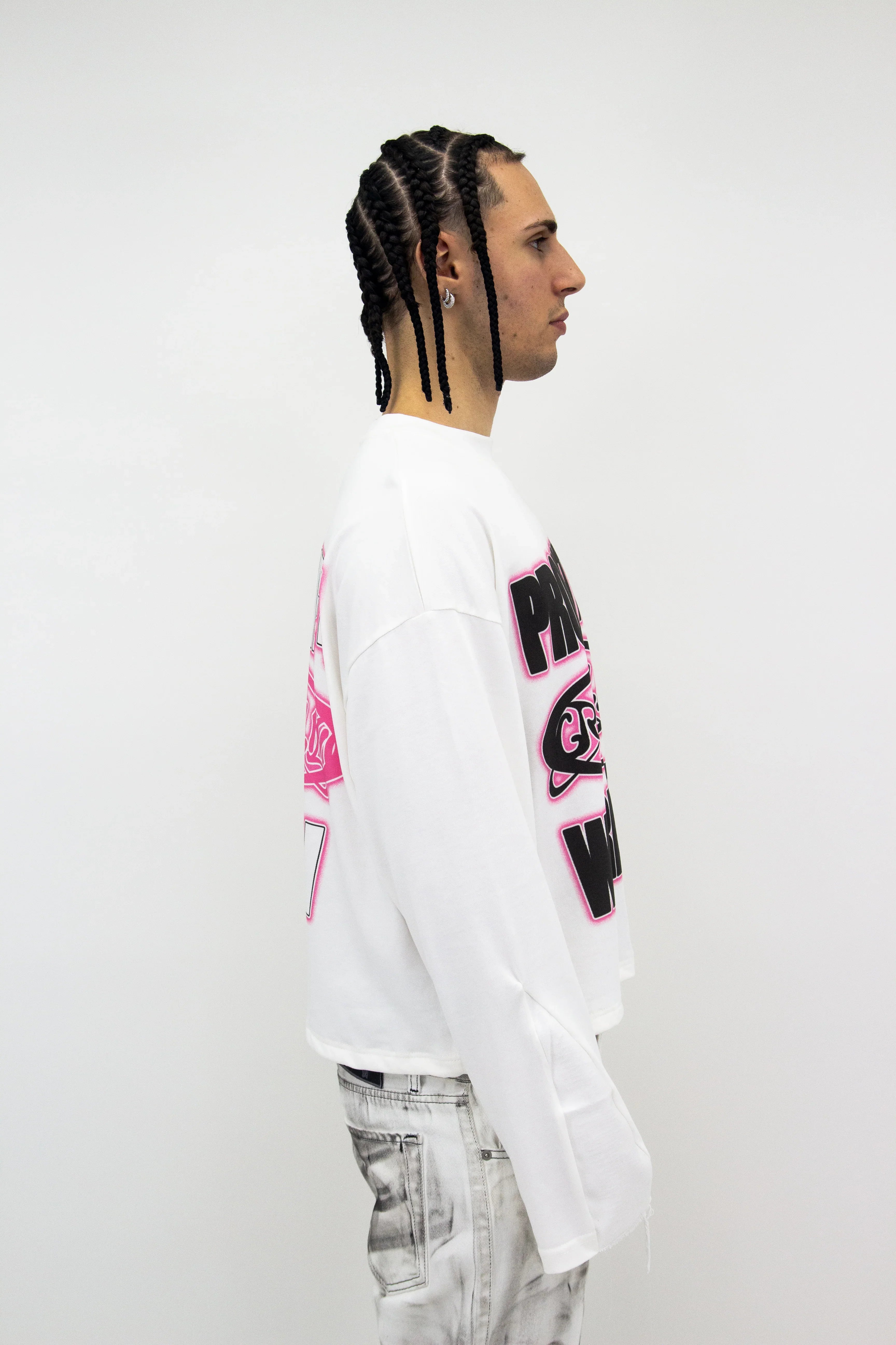 EXCLUSIVE 4 CREW GRAPHIC FLARED LONGSLEEVE