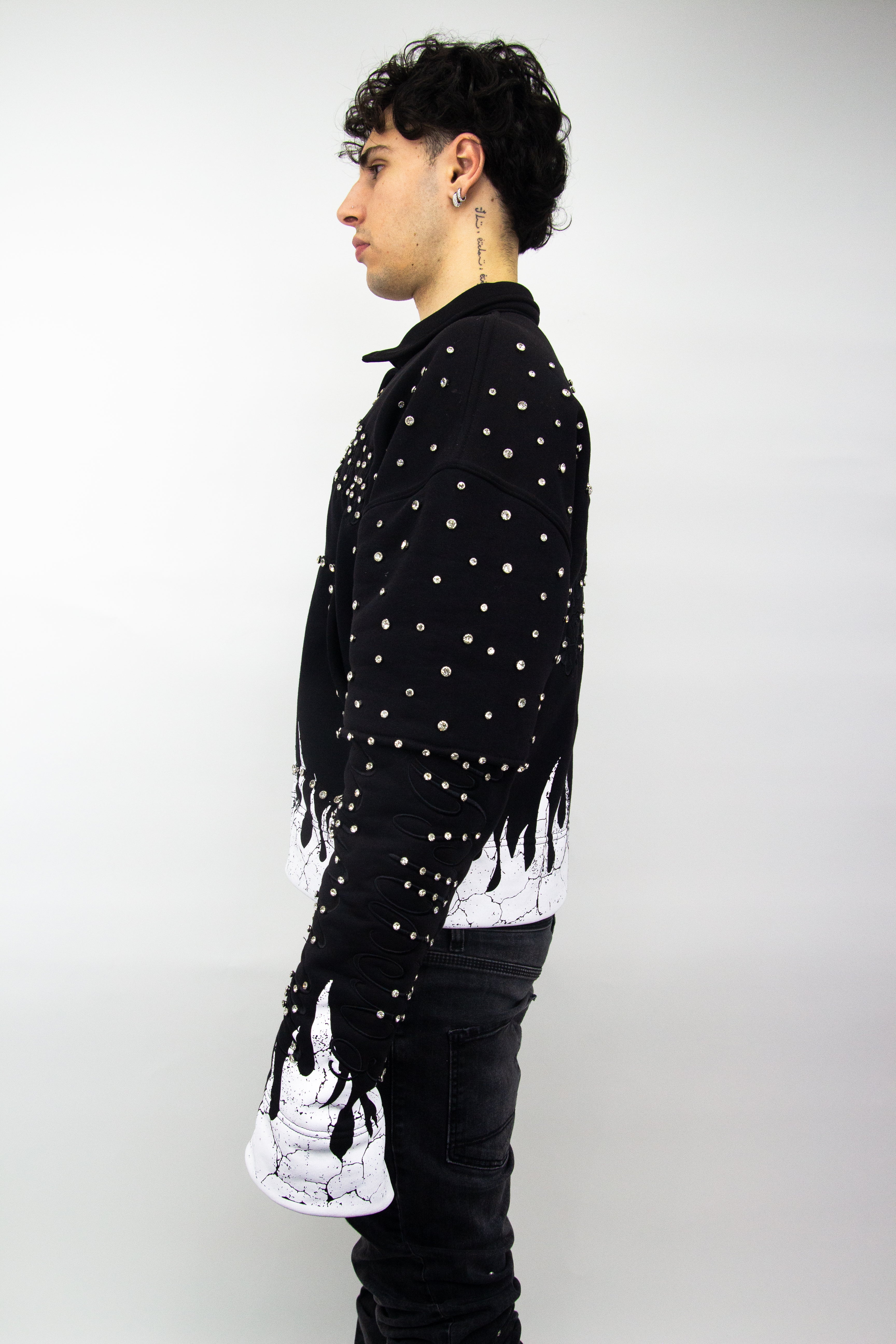 GRAIL BOXY EMBROIDERY SHINE ZIP ( BLACK EDITION )