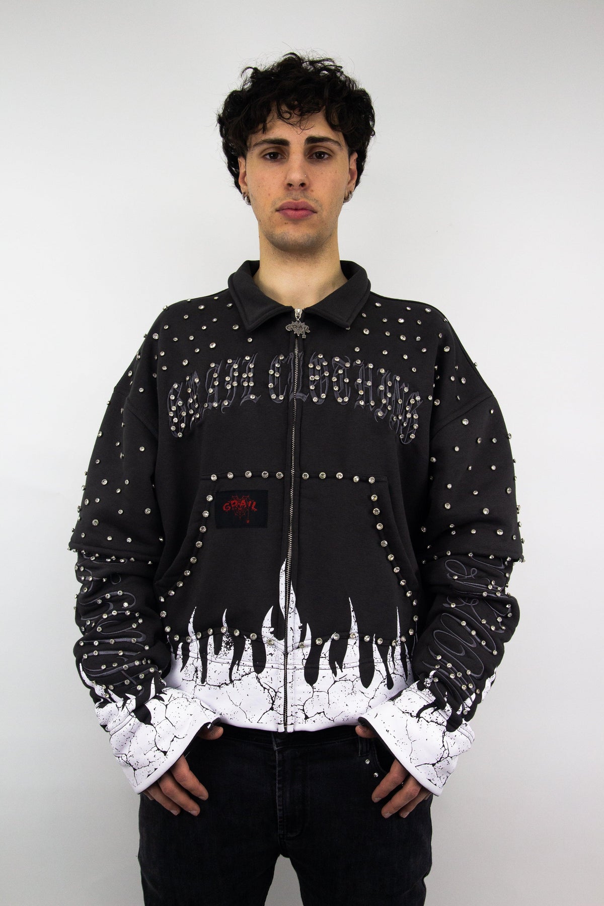GRAIL BOXY EMBROIDERY SHINE ZIP ( GREY EDITION )
