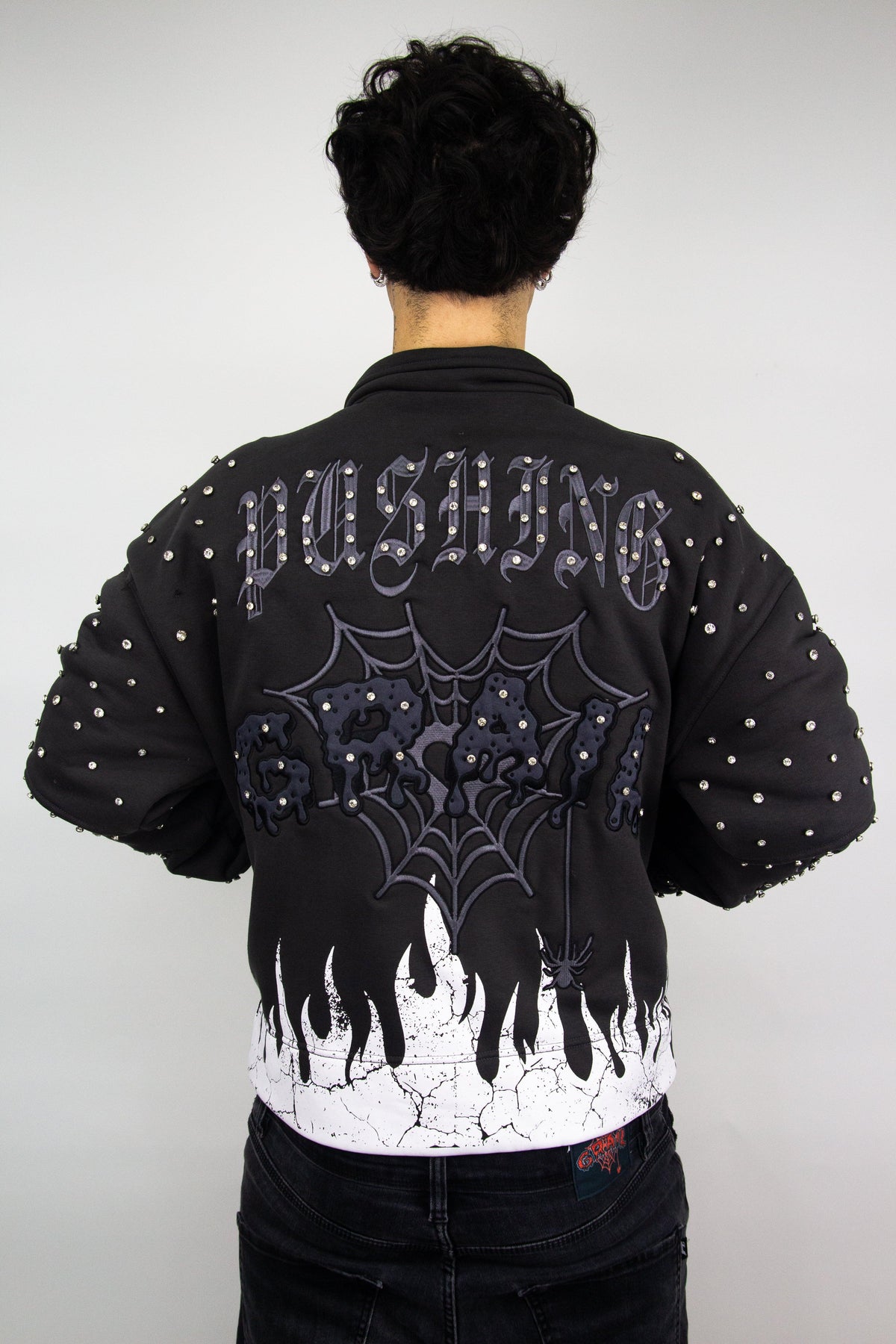 GRAIL BOXY EMBROIDERY SHINE ZIP ( GREY EDITION )