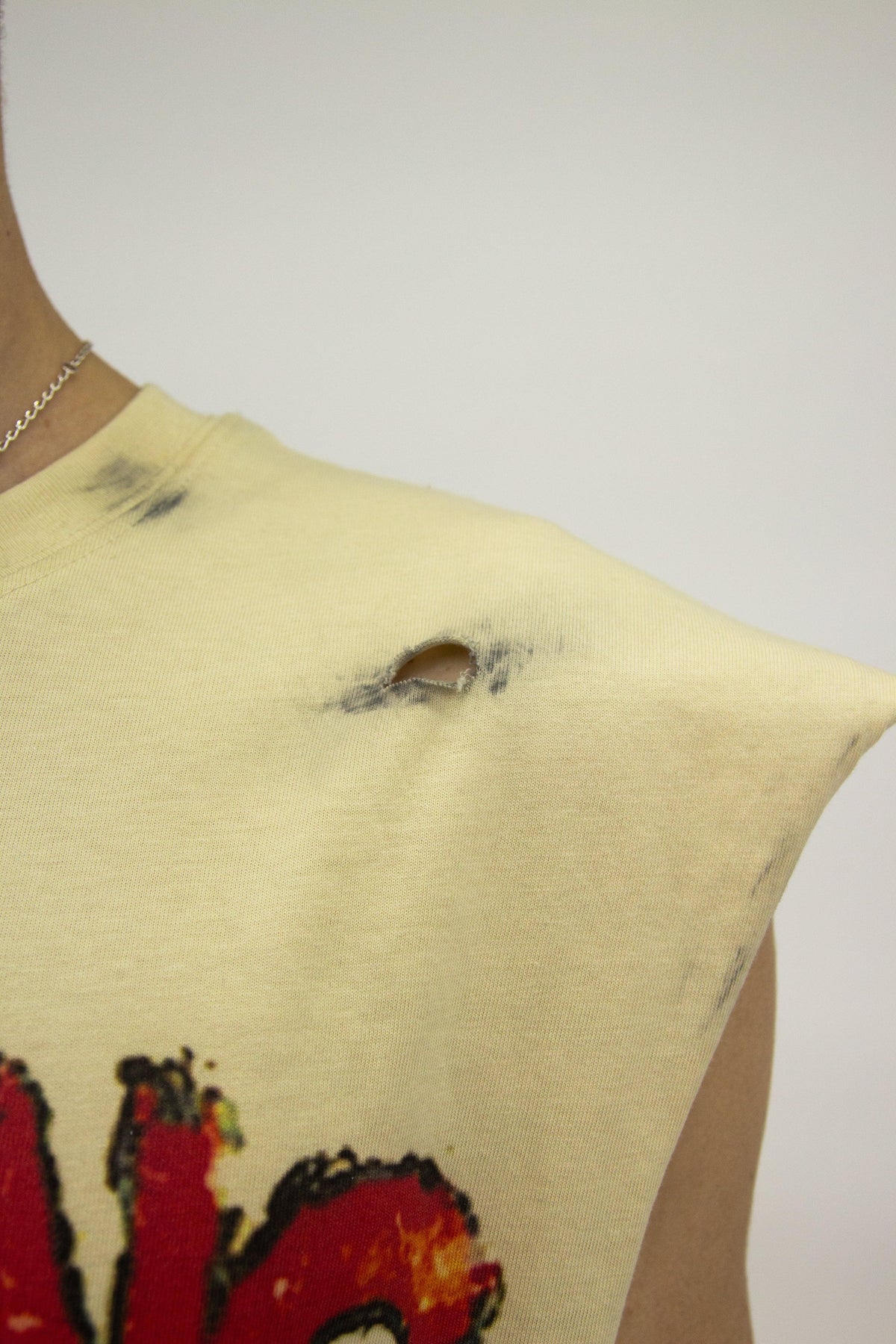 GRAIL BURNED SKULL RIPPED TANK