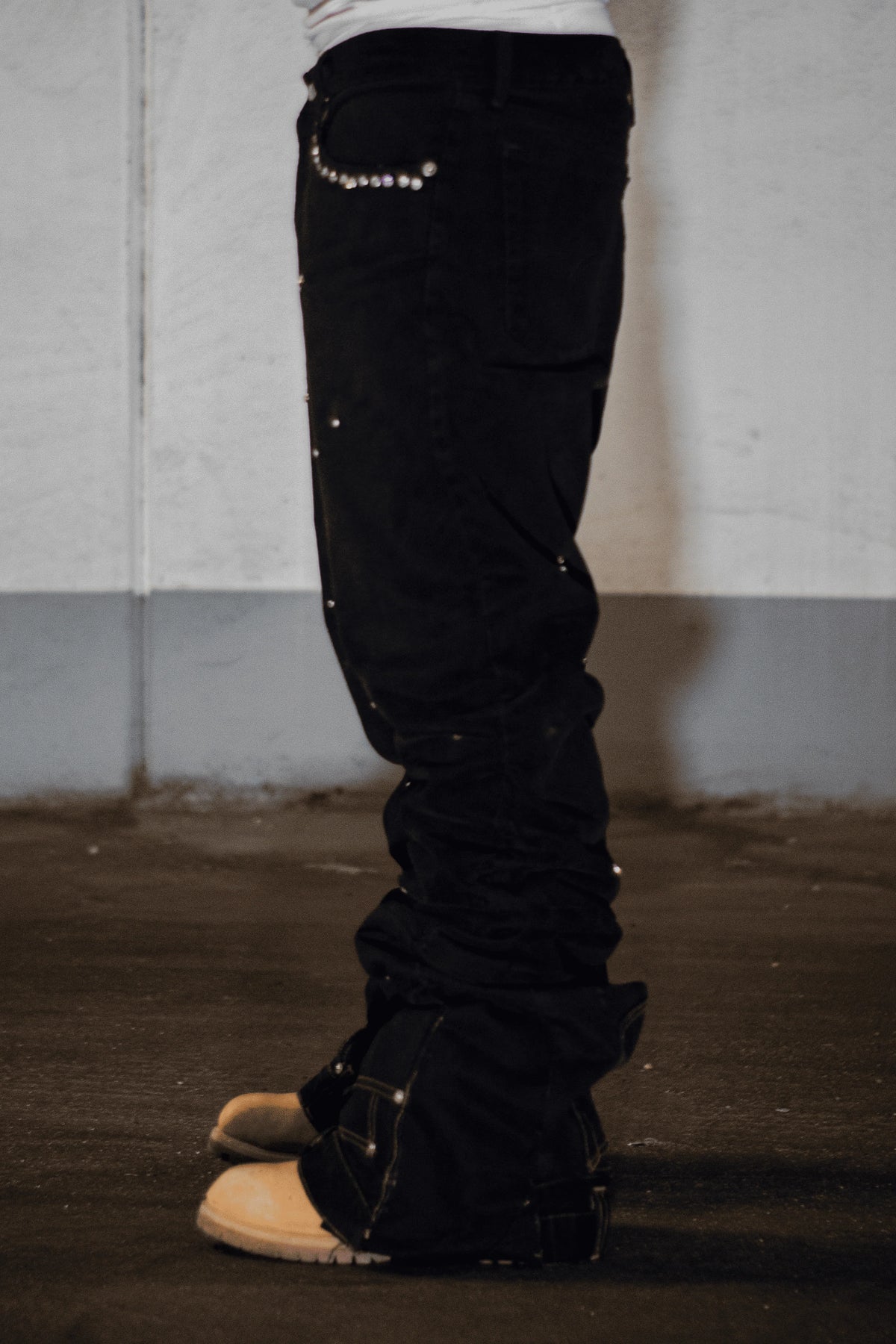 OBSIDIAN BLACK SHINE REVERSE DENIM ( ULTRA FLARED EDITION )