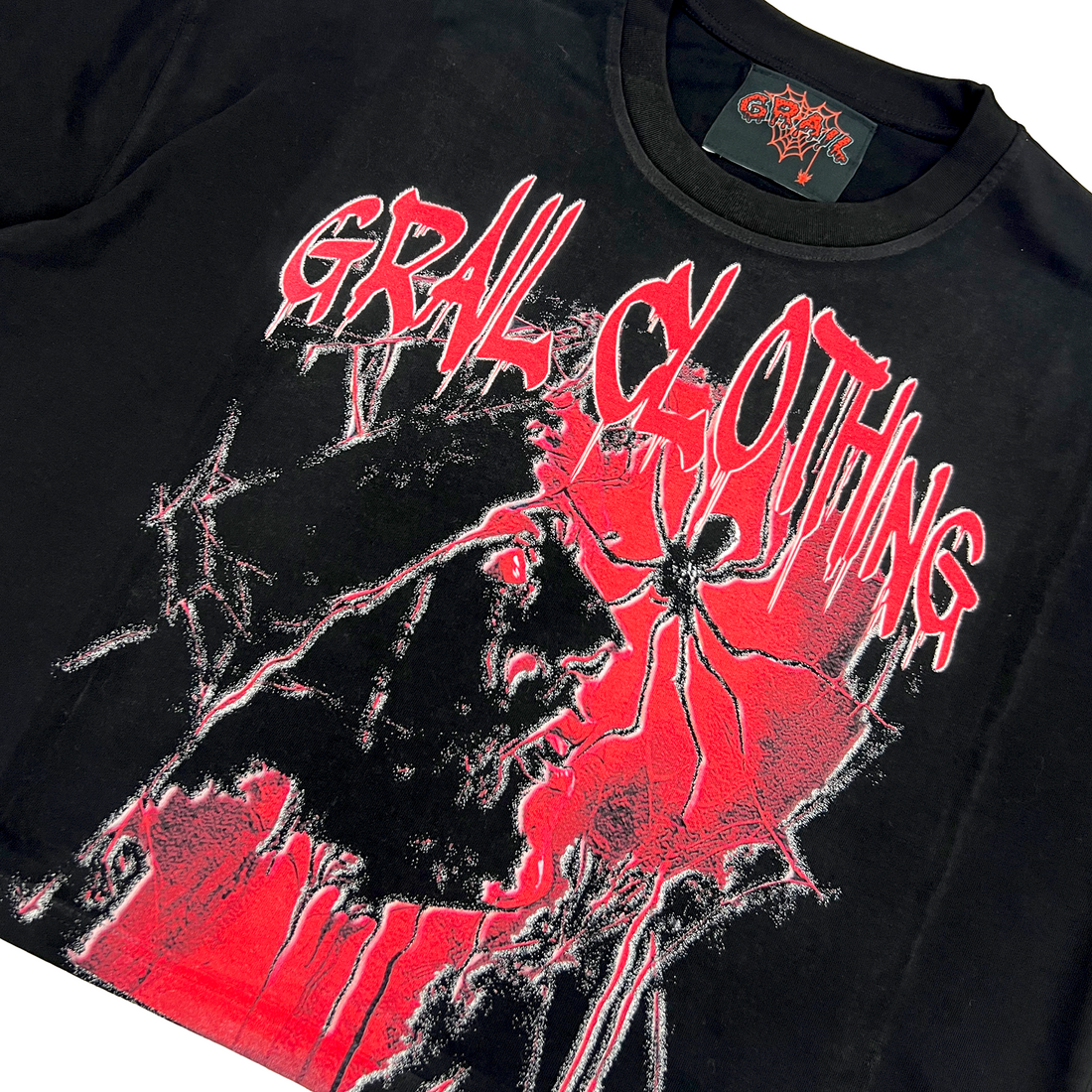 BLOODY SPIDER BOXY CROPPED TEE