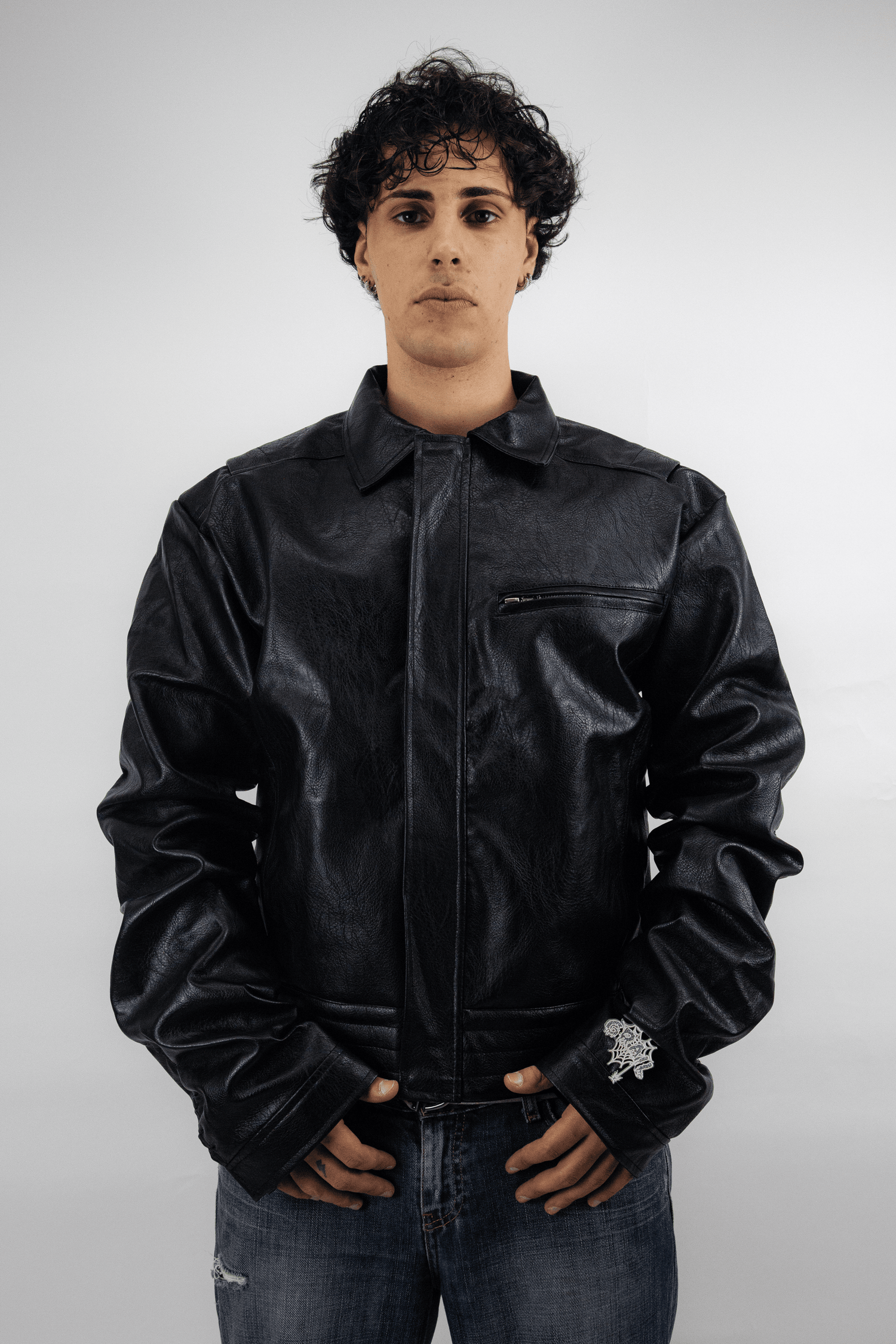 GRAIL FAUX LEATHER PUCKERING JACKET ( BLACK EDITION )