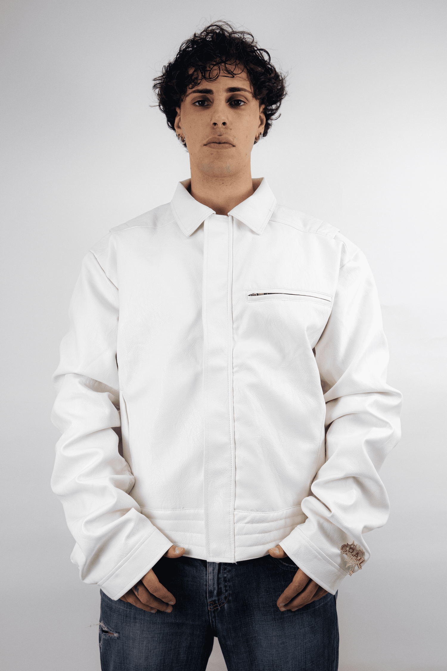 GRAIL FAUX LEATHER PUCKERING JACKET ( WHITE EDITION )