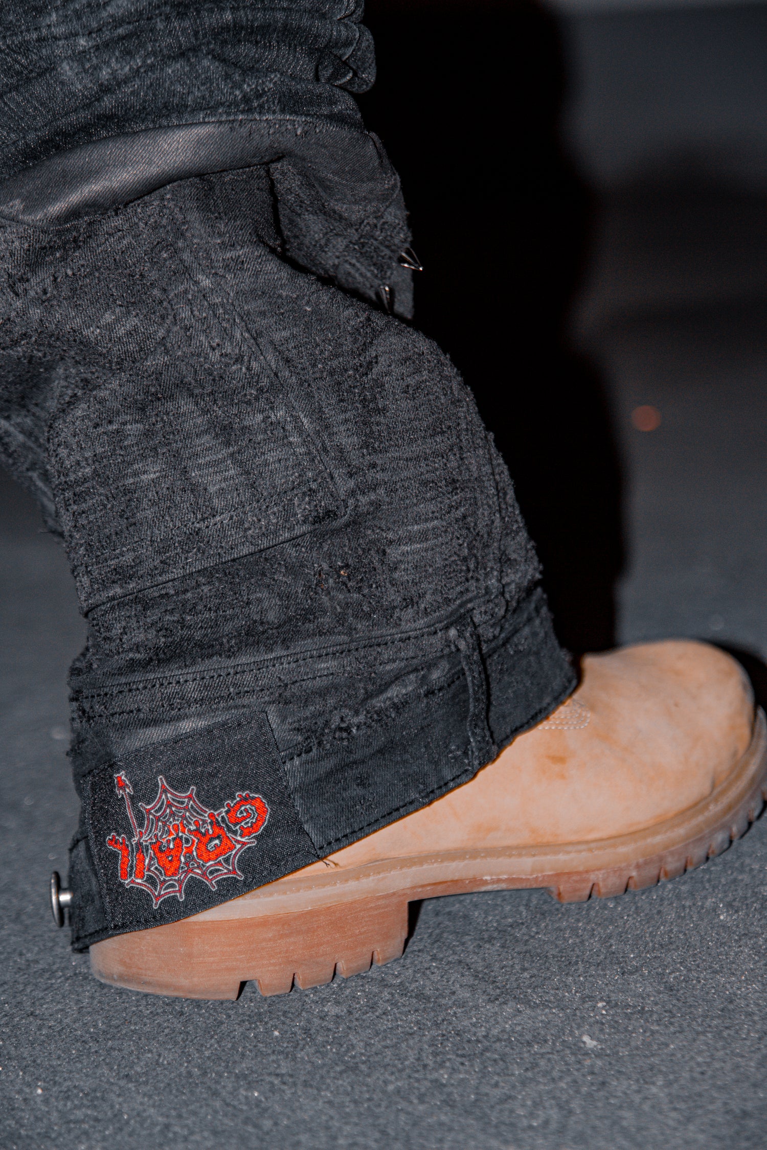 DENIM INVERSÉ NOIR MÉTAL