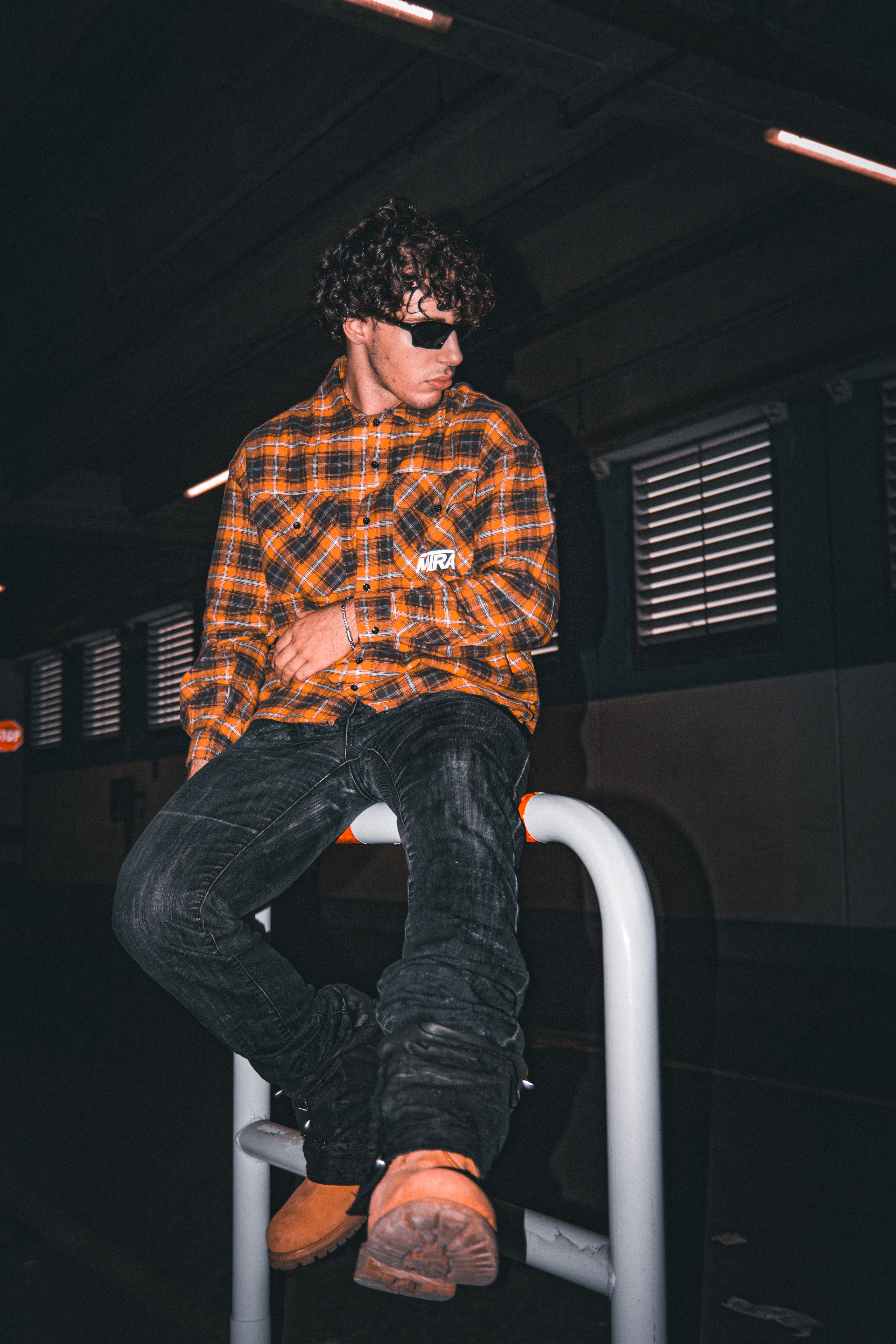 DENIM INVERSÉ NOIR MÉTAL