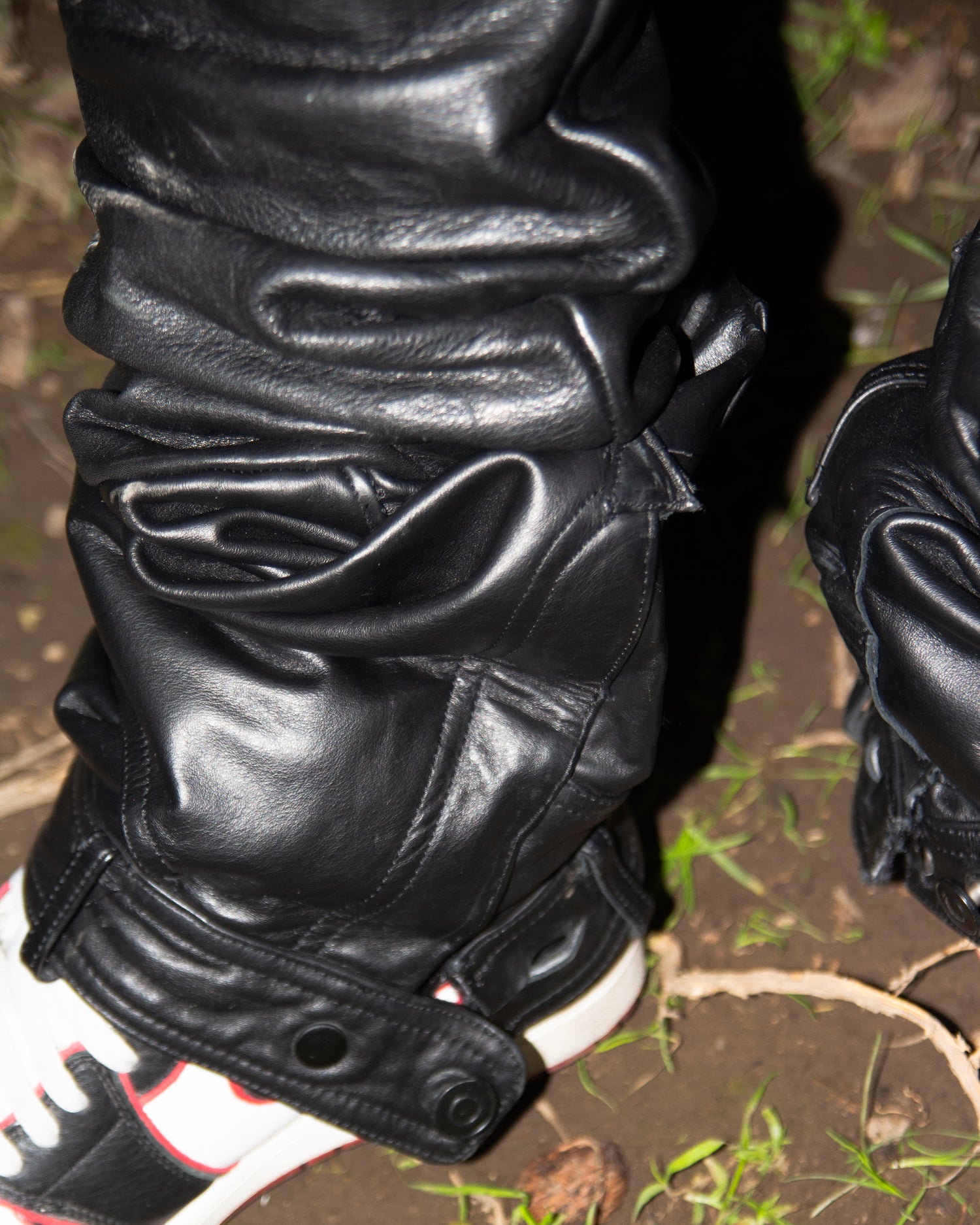OBSIDIAN BLACK REVERSE LEATHER