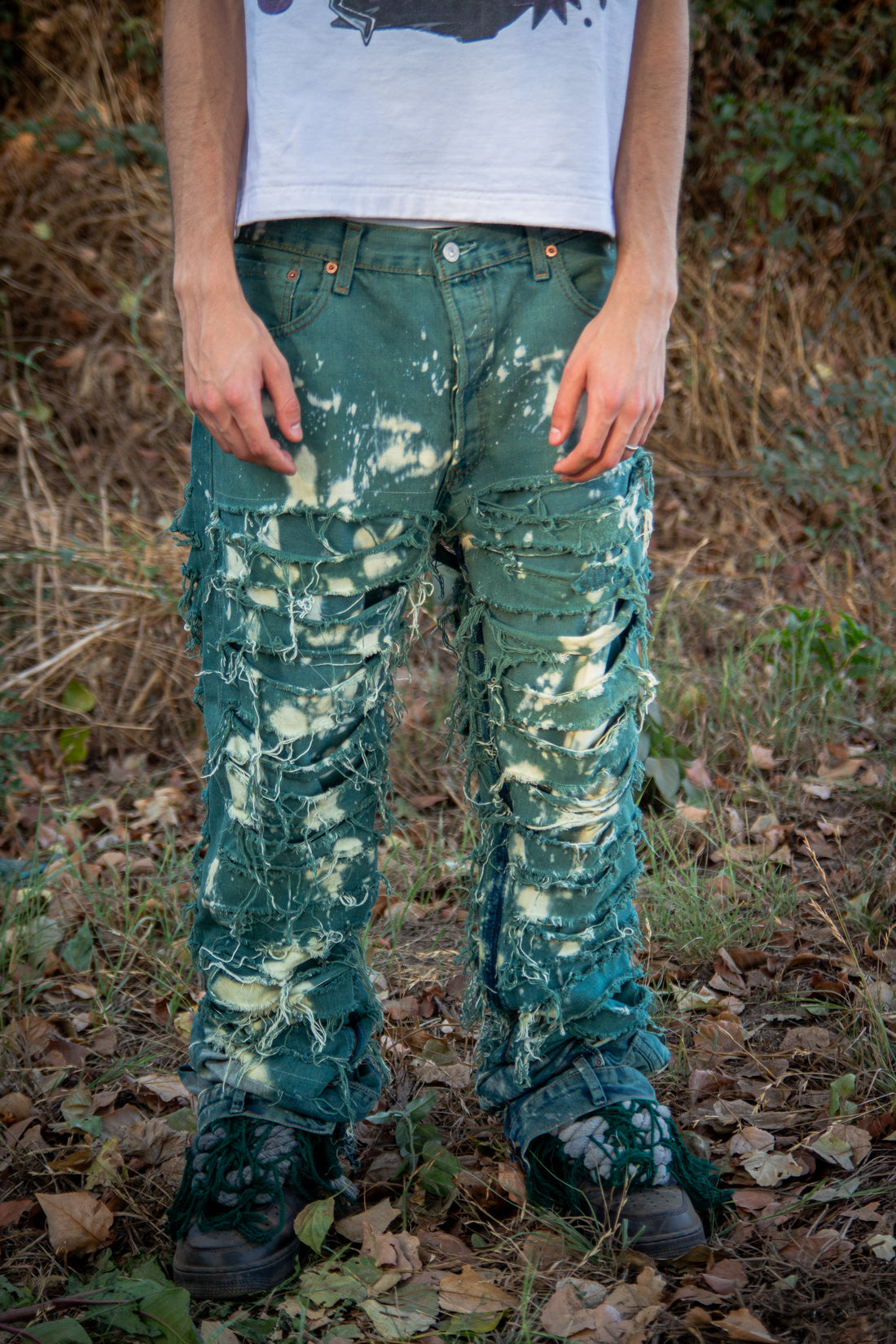 FOREST RIPPED STACKED REVERSE DENIM