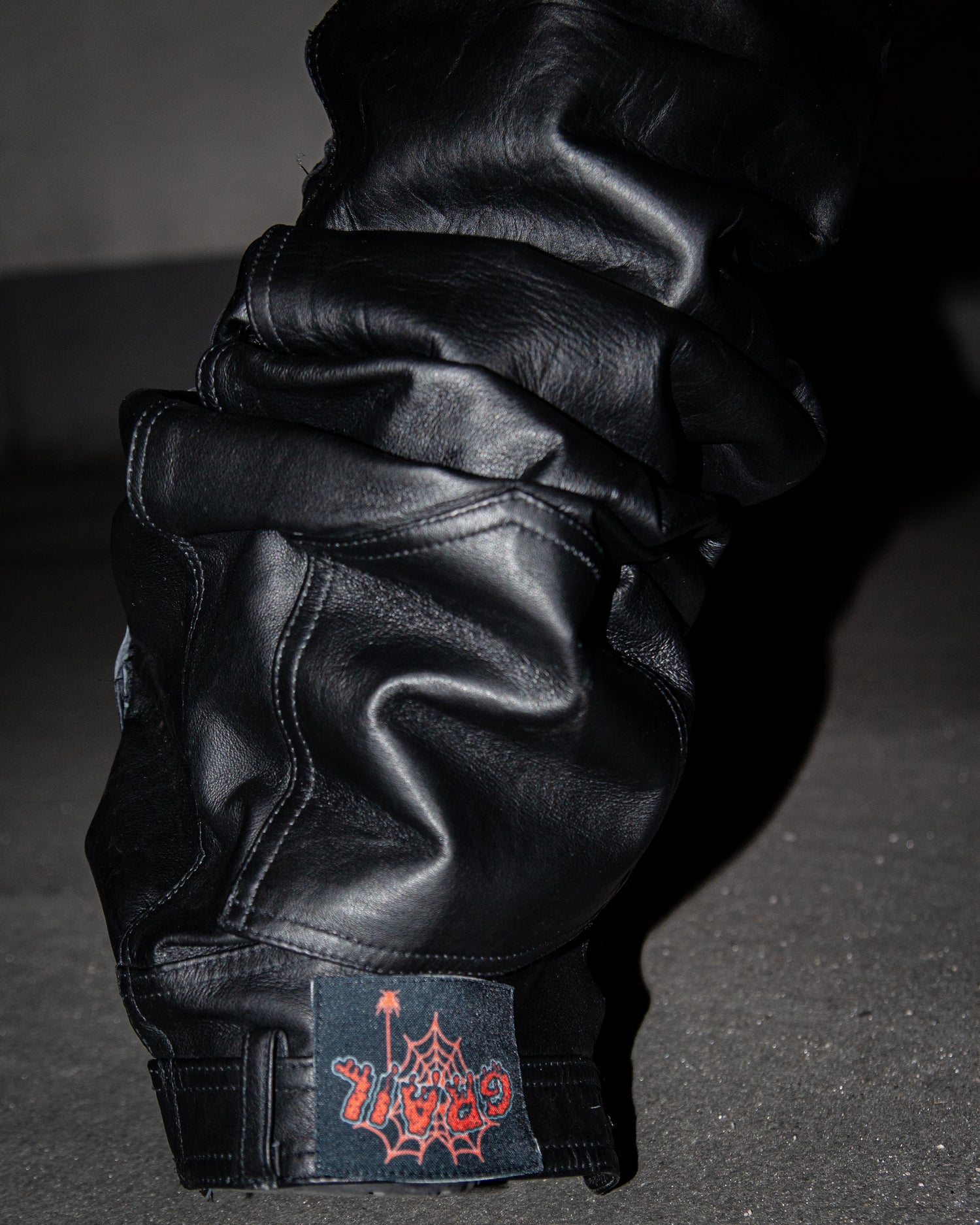 OBSIDIAN BLACK REVERSE LEATHER ( ULTRA BAGGY EDITION )