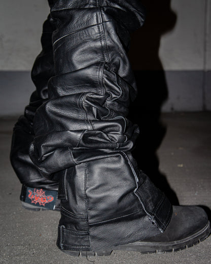 BLACK SHINE RED RUBY REVERSE LEATHER ( ULTRA BAGGY EDITION )
