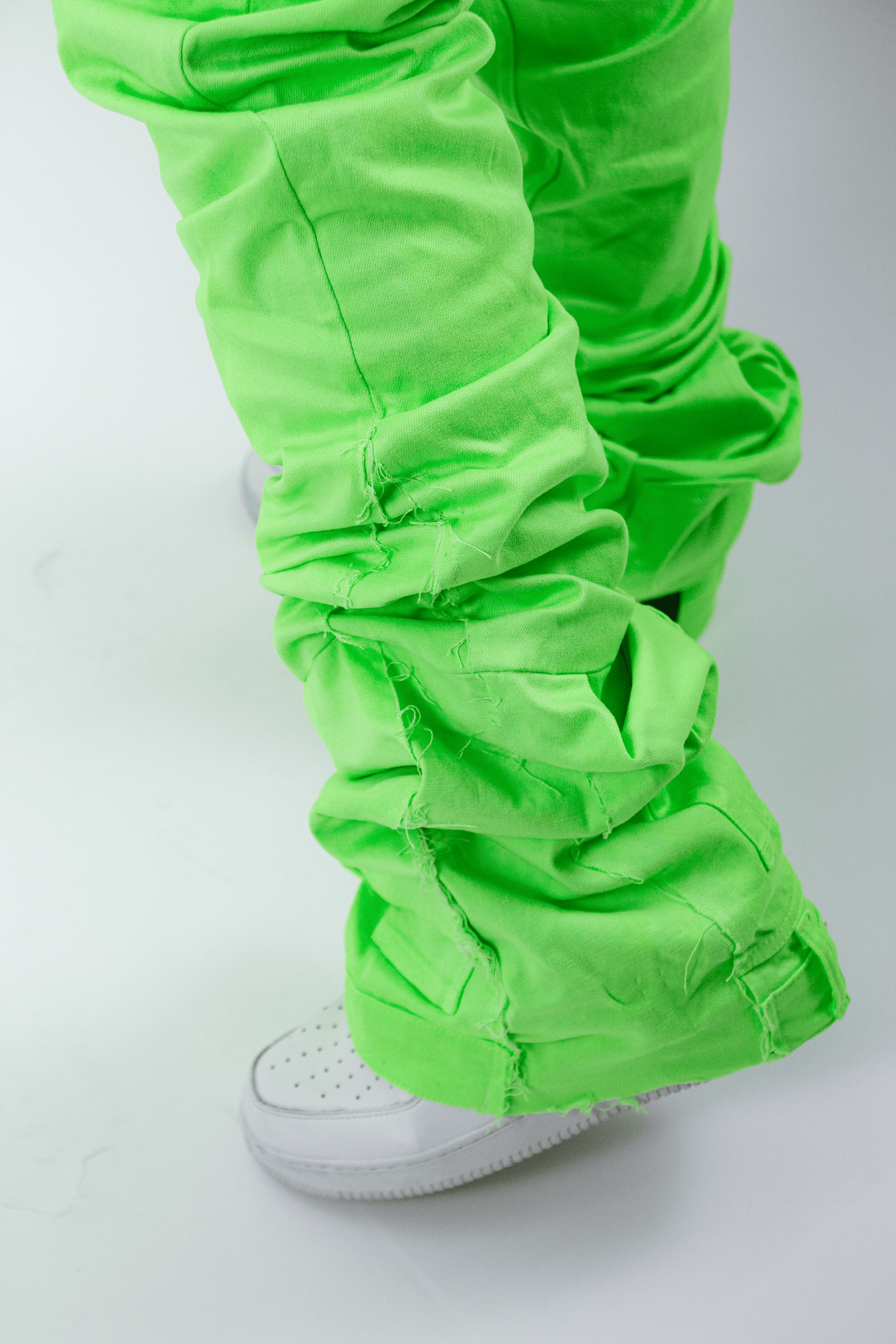 SLIMY GREEN REVERSE DENIM ( ULTRA FLARED EDITION )