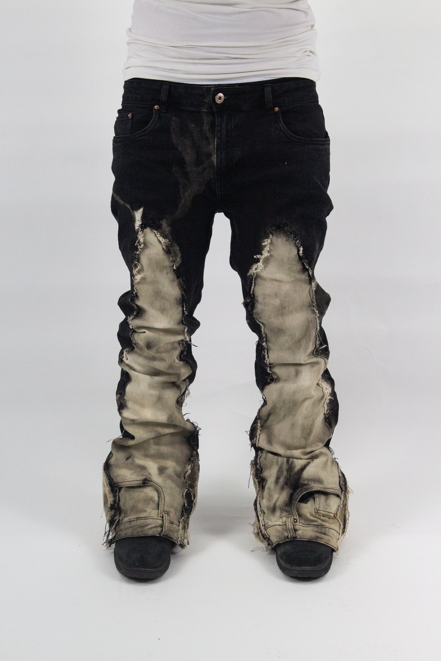 BLACK ACID WASH ULTRA RIPPED REVERSE DENIM