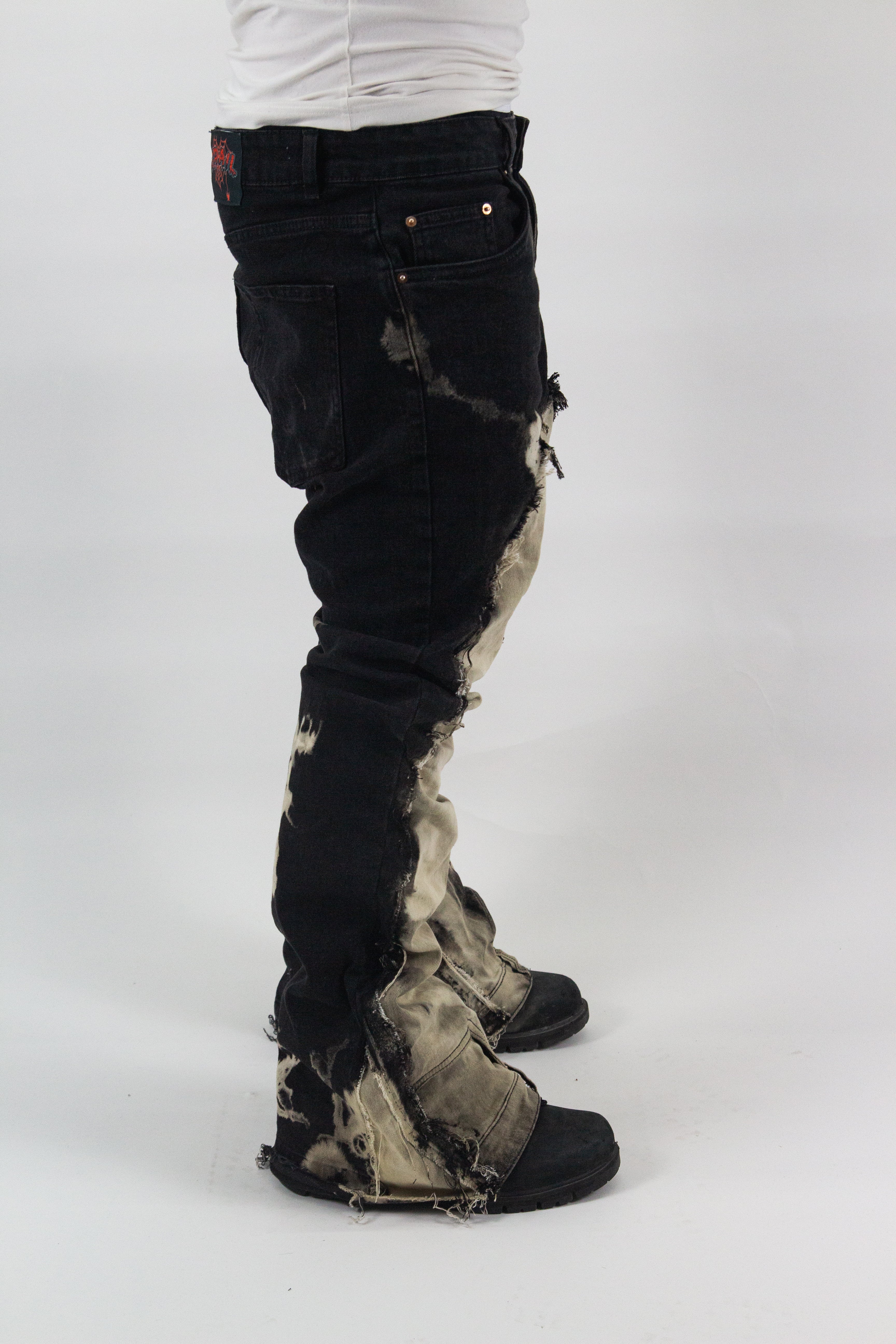 BLACK ACID WASH ULTRA RIPPED REVERSE DENIM