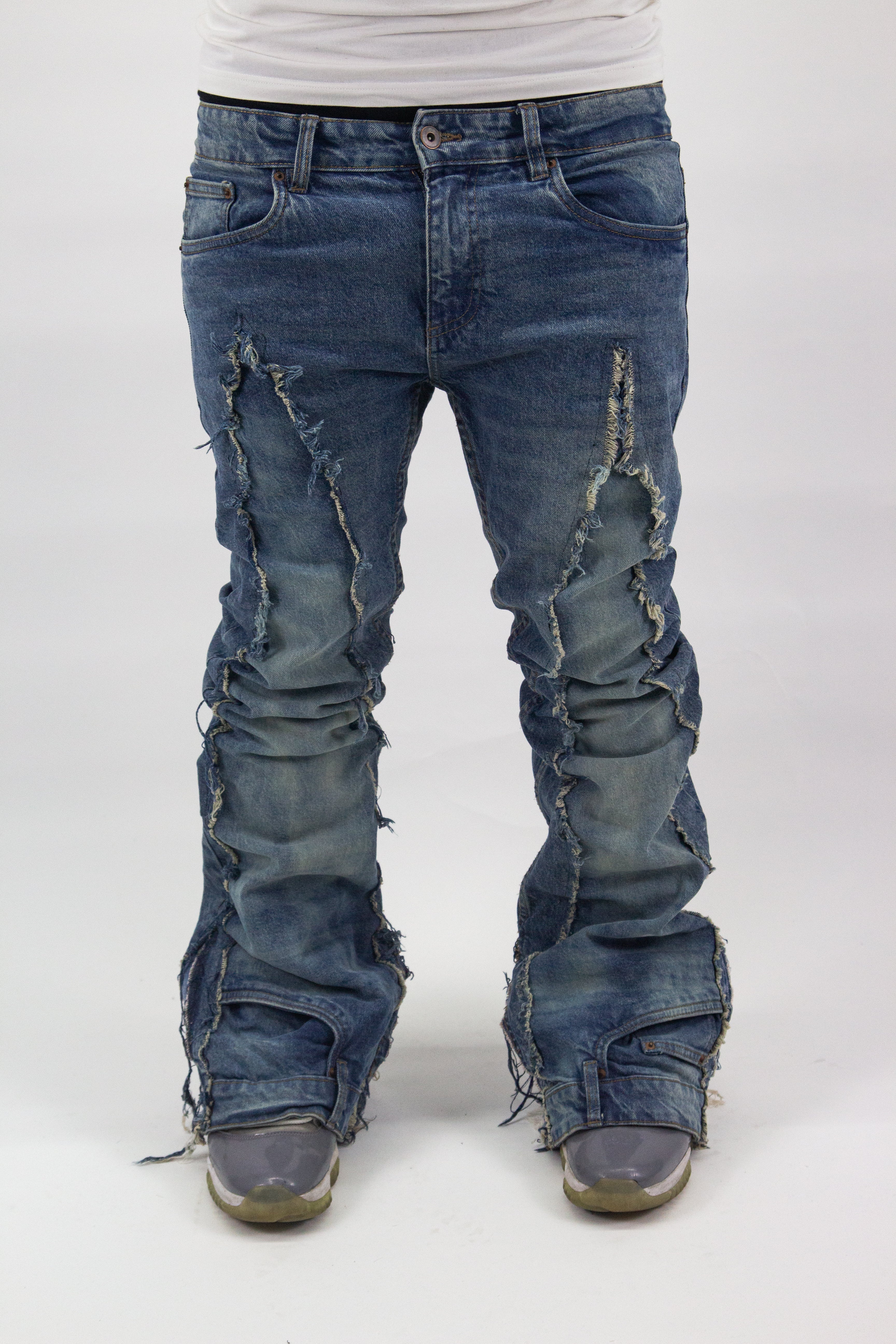 BLUE ACID WASH ULTRA RIPPED REVERSE DENIM