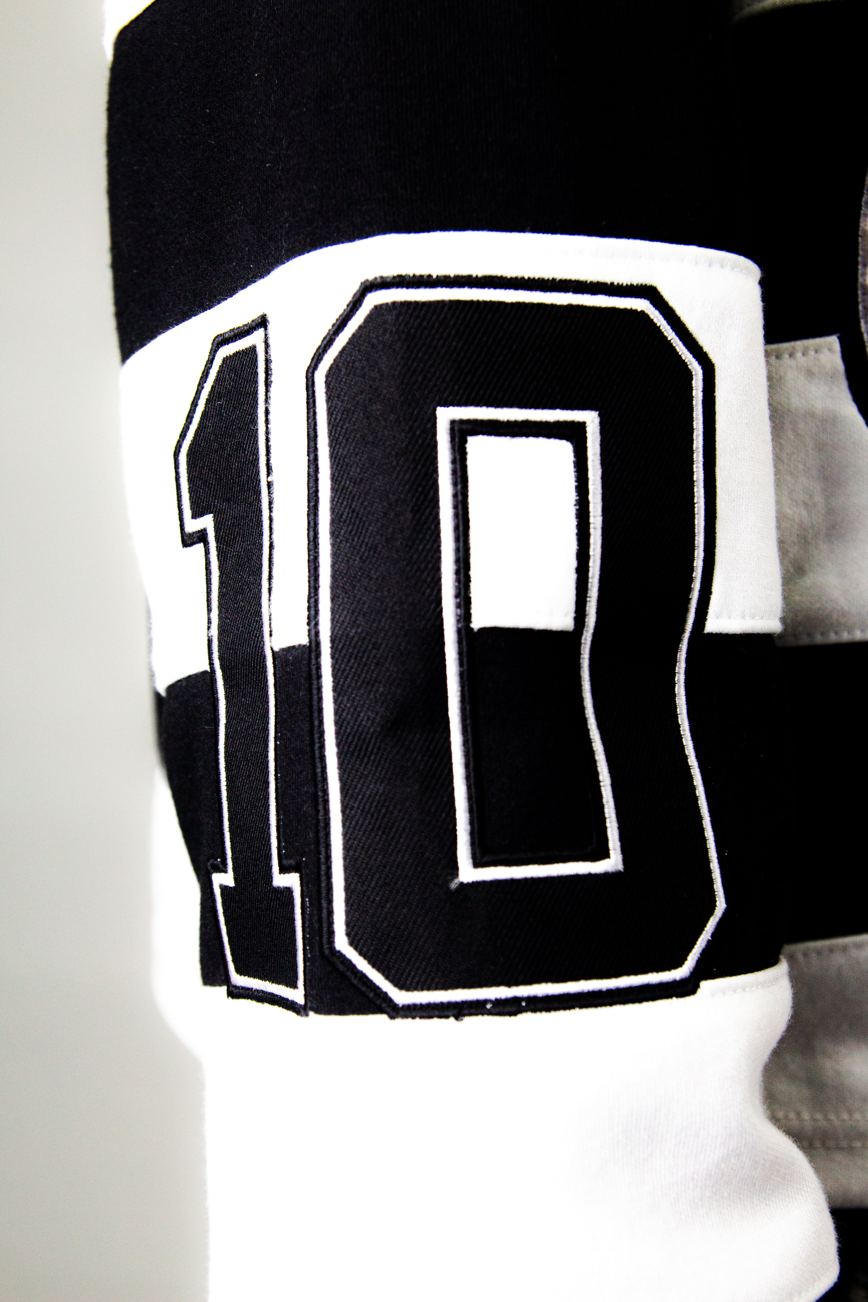 EMBROIDERY GEMS FLARED POLO ( BLACK EDITION )