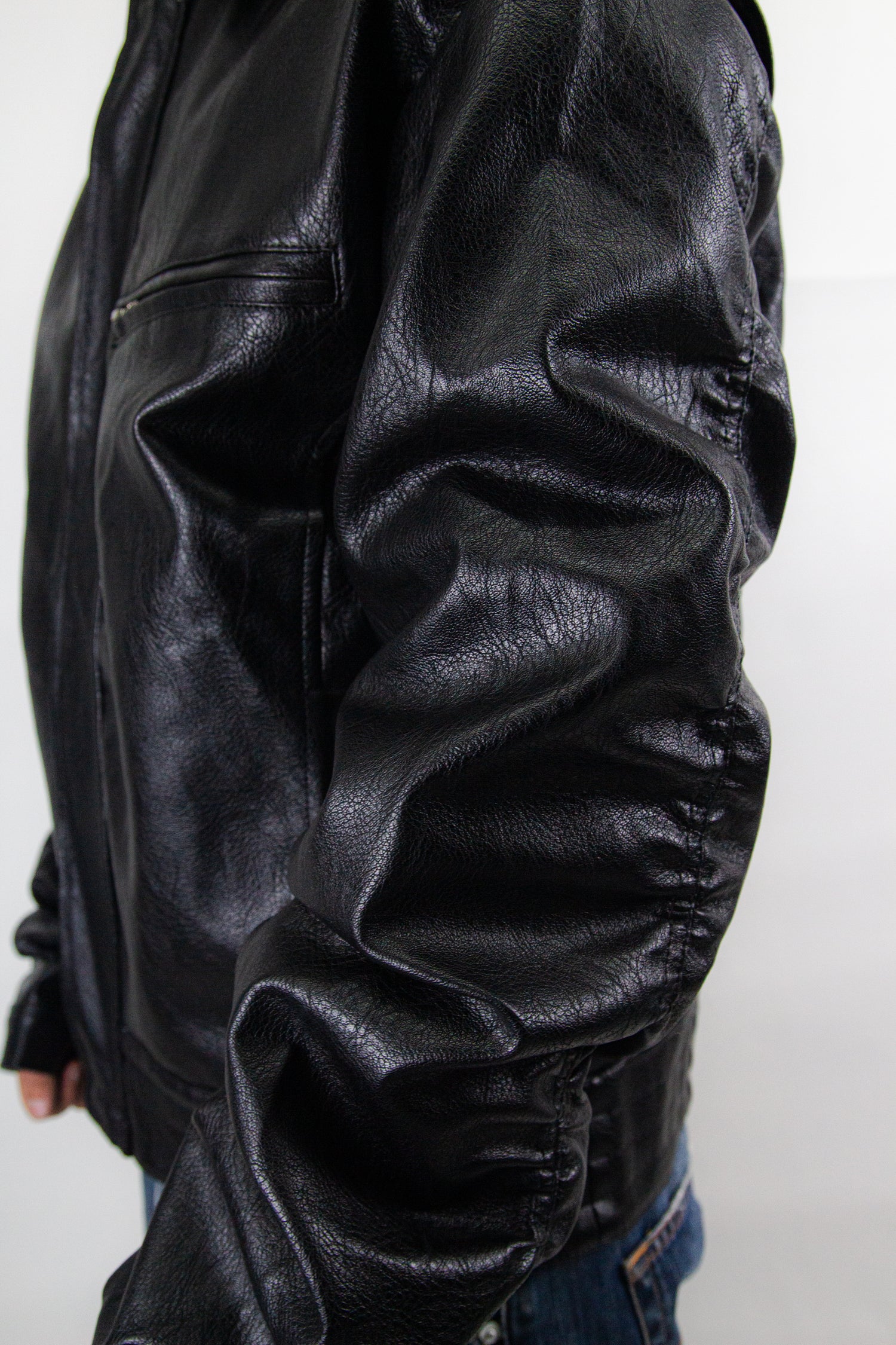 GRAIL FAUX LEATHER PUCKERING JACKET ( BLACK EDITION )