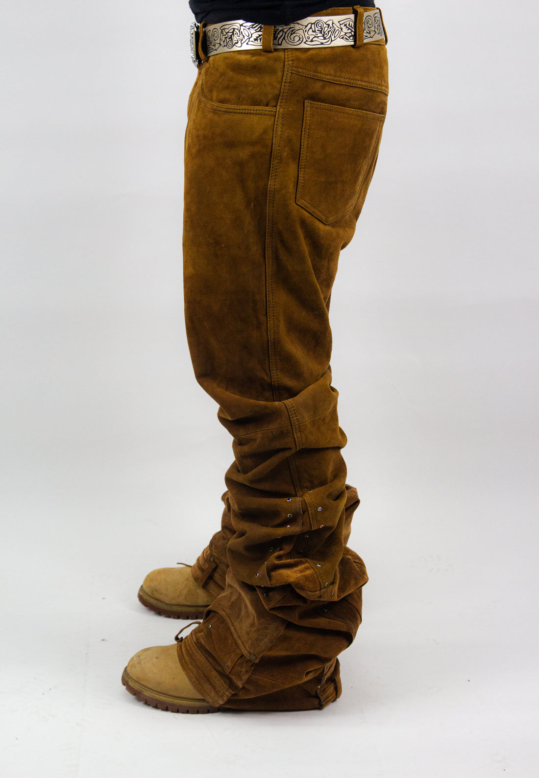 SAND SHINE ULTRA FLARED REVERSE REINDEER LEATHER