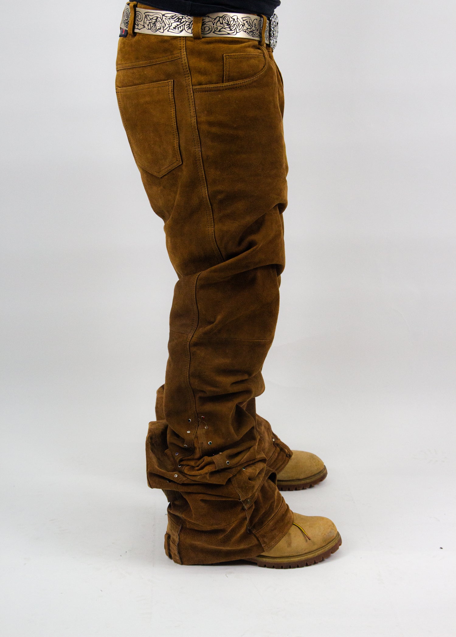 SAND SHINE ULTRA FLARED REVERSE REINDEER LEATHER