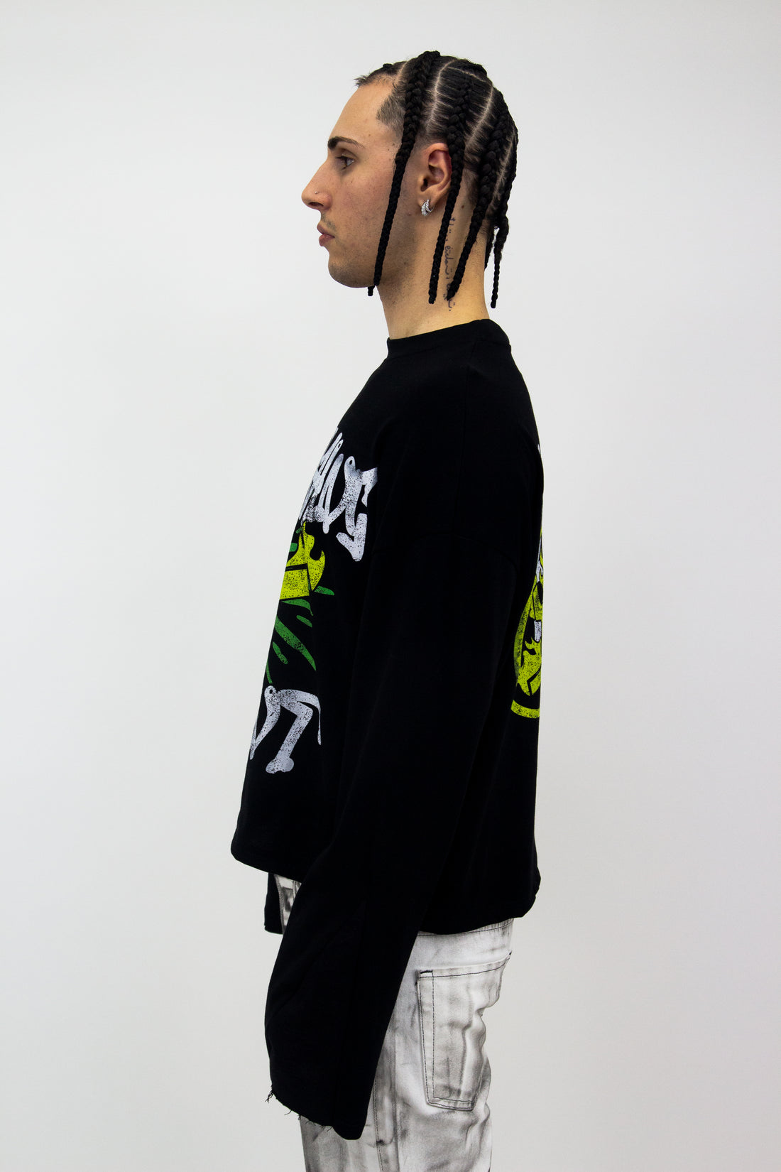 MOTION CREW GRAPHIC FLARED LONGSLEEVE