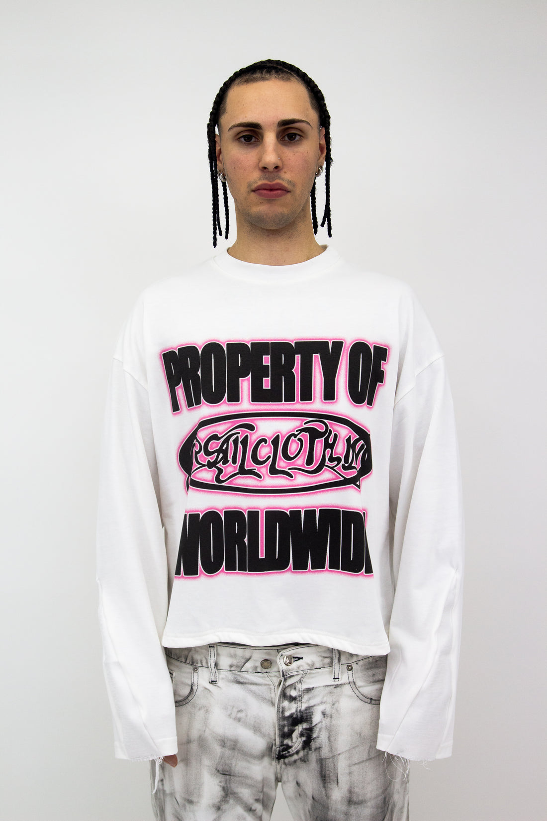 EXCLUSIVE 4 CREW GRAPHIC FLARED LONGSLEEVE