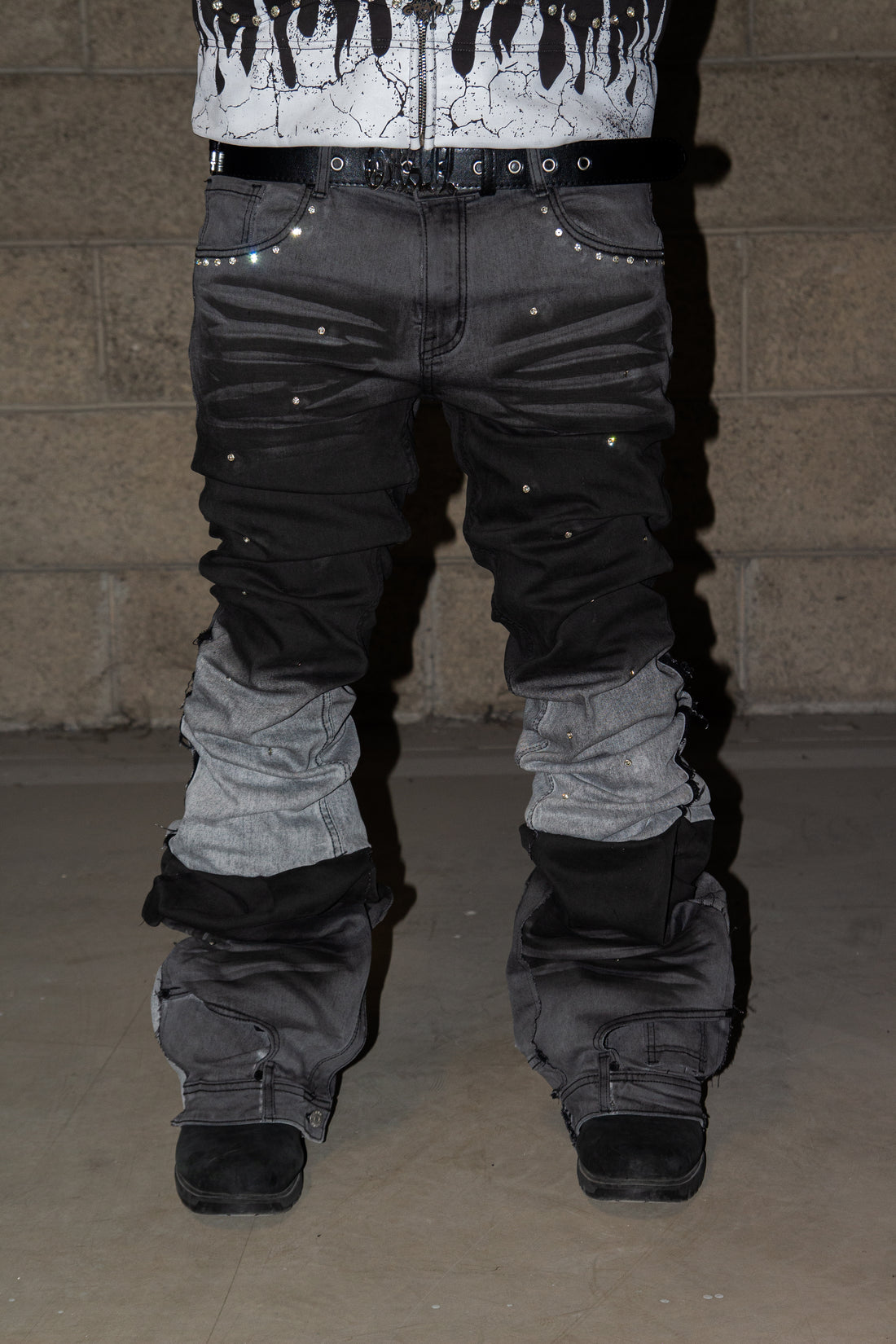 SMOKED GREY SHINE ULTRA FLARED REVERSE DENIM