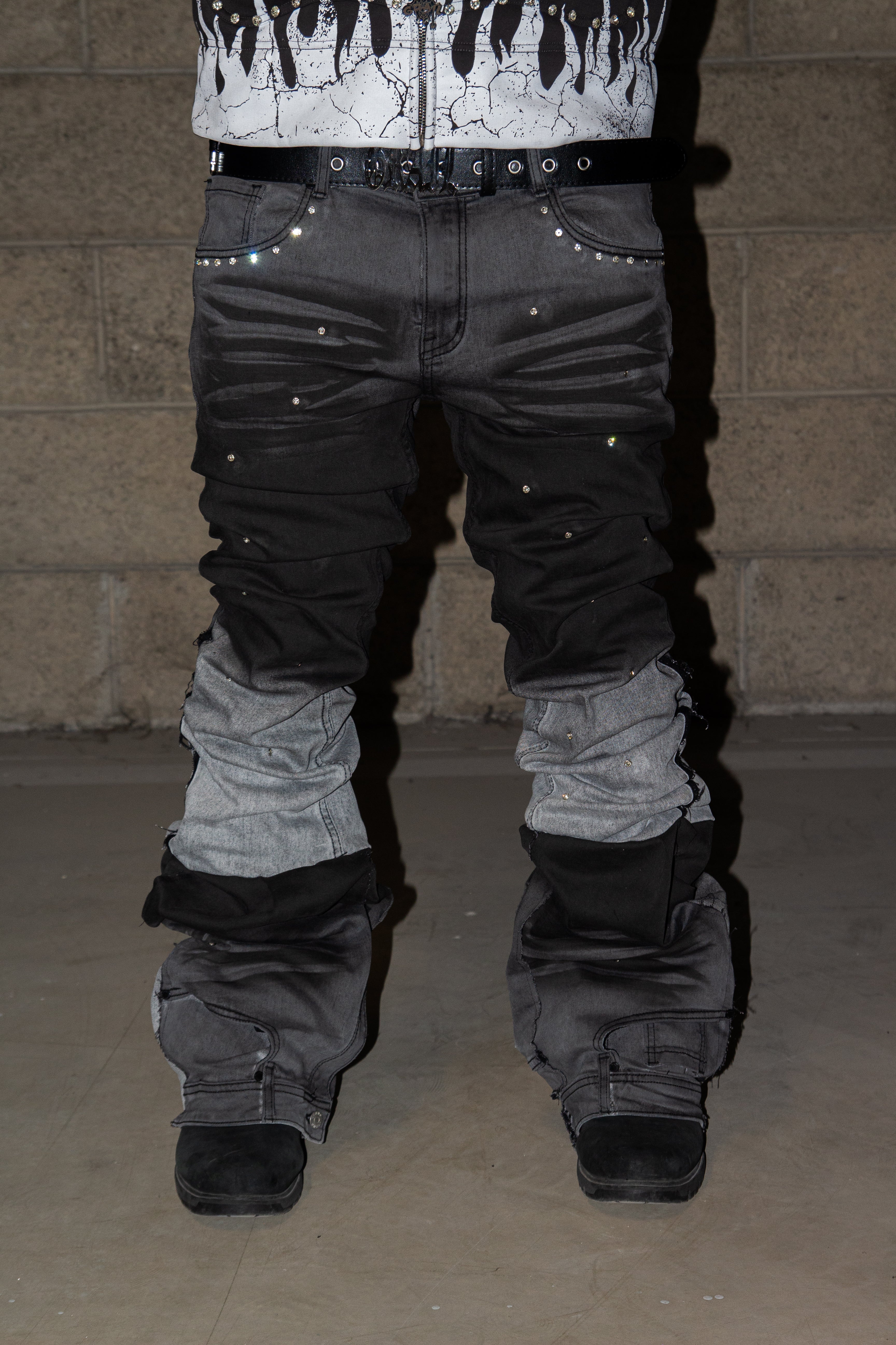 SMOKED GREY SHINE ULTRA FLARED REVERSE DENIM