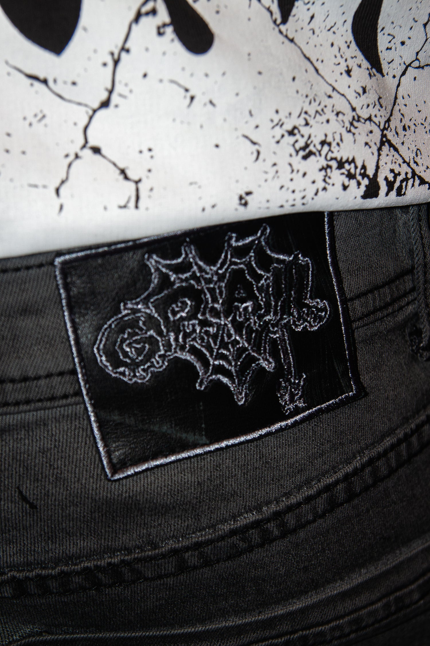 SMOKED GREY SHINE ULTRA FLARED REVERSE DENIM