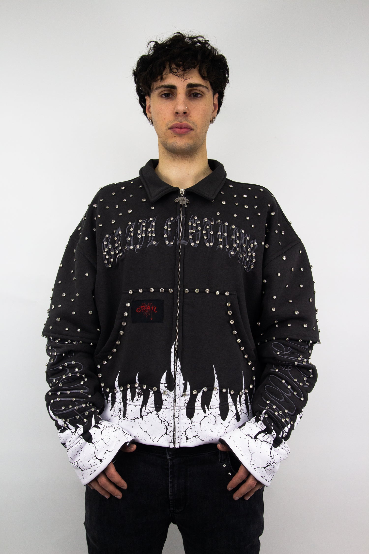 GRAIL BOXY EMBROIDERY SHINE ZIP ( GREY EDITION )