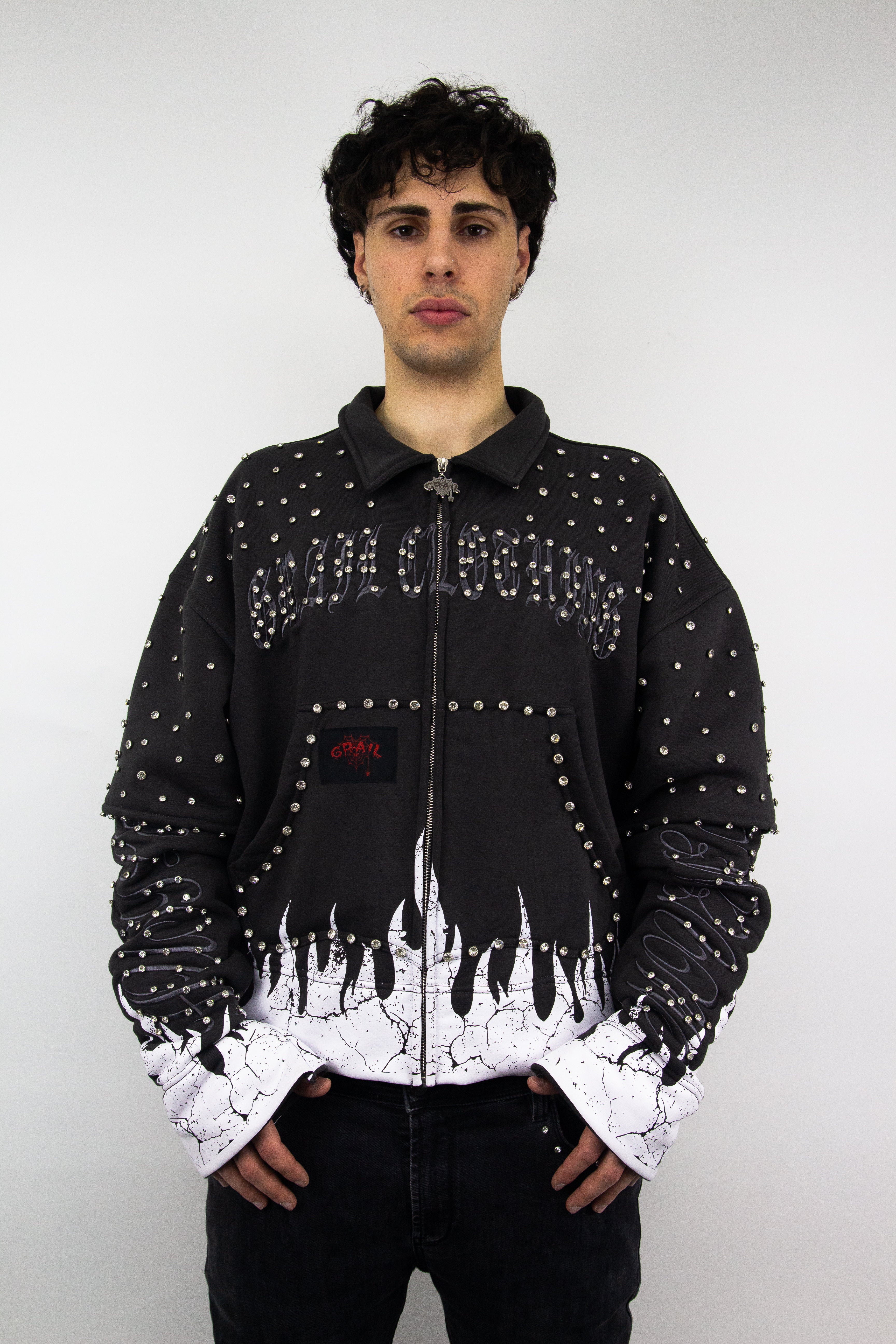 GRAIL BOXY EMBROIDERY SHINE ZIP ( GREY EDITION )