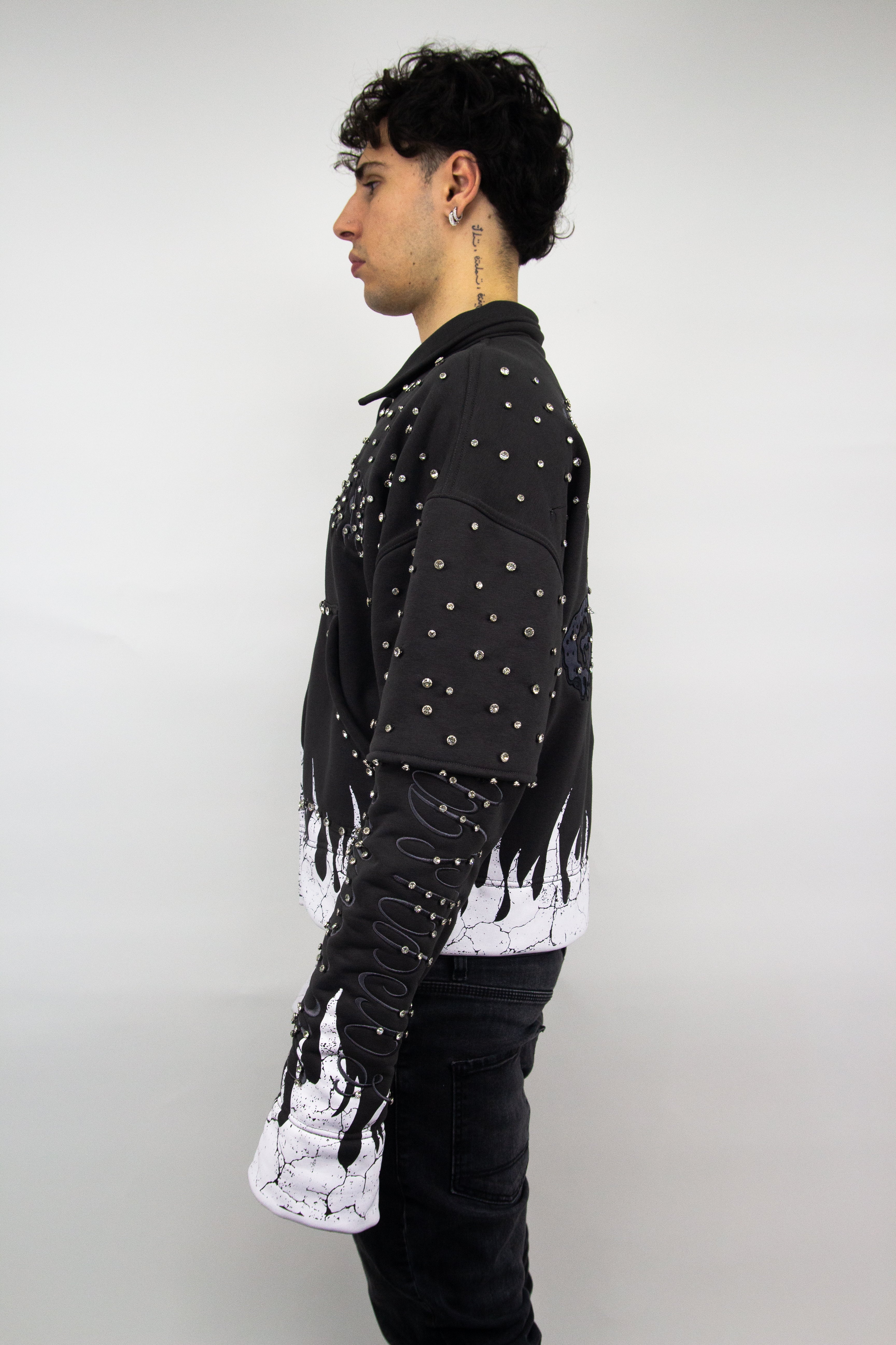 GRAIL BOXY EMBROIDERY SHINE ZIP ( GREY EDITION )