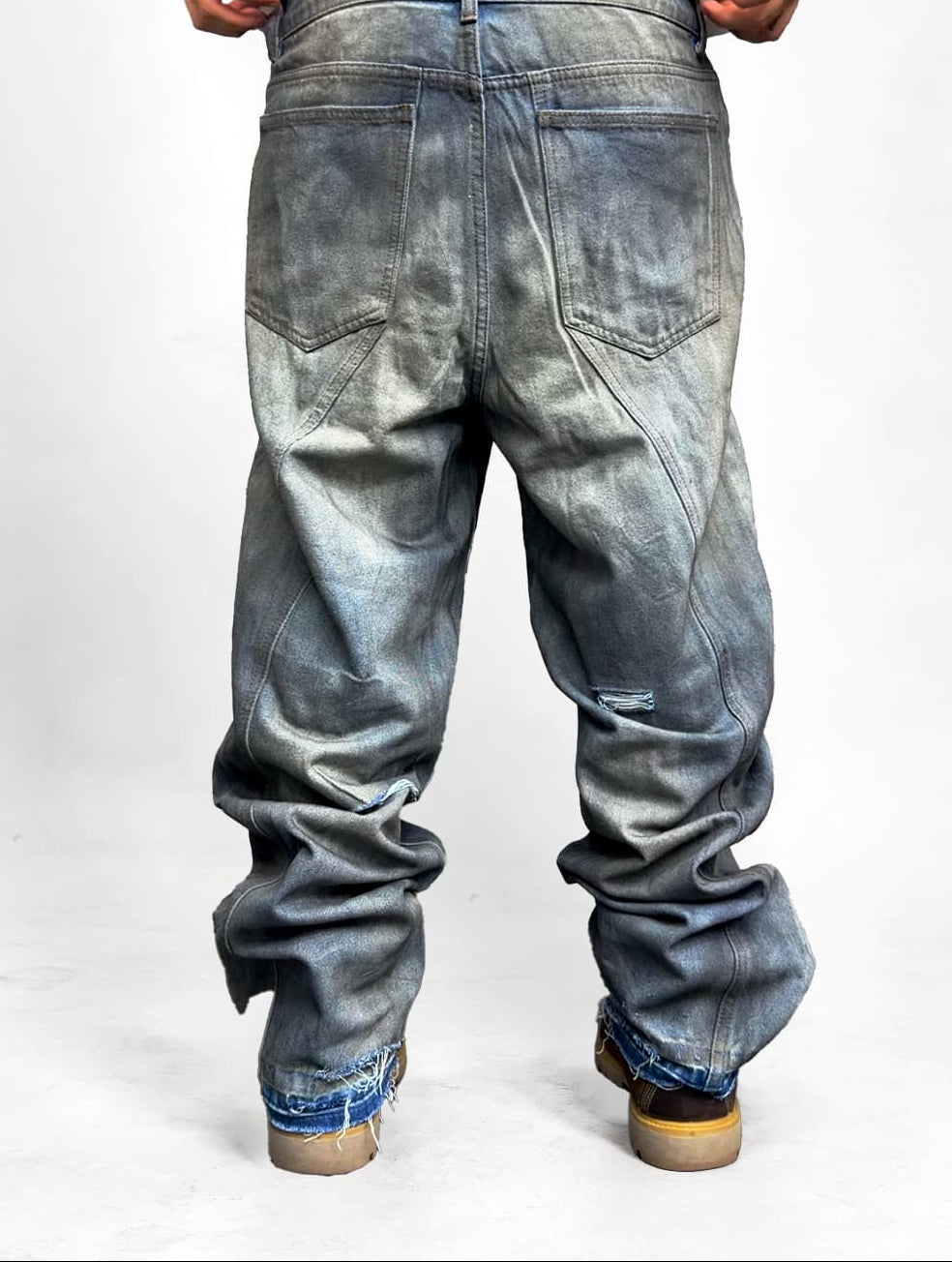 DUSTED SKY ULTRA BAGGY DENIM