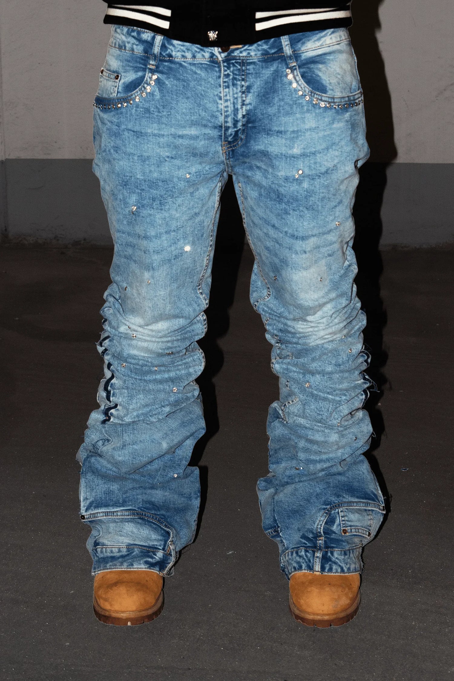 BUILD YOUR FIT - ZIP SHIRT + REVERSE DENIM